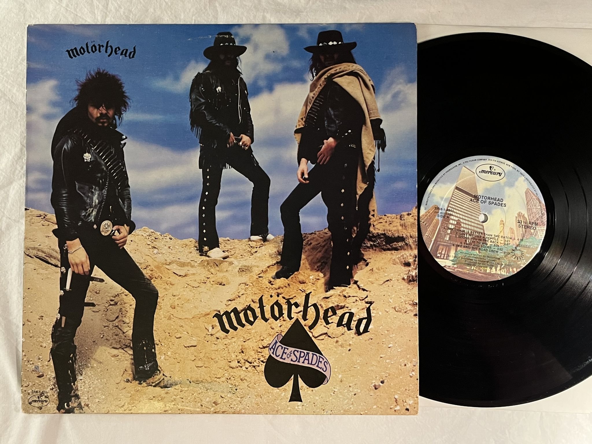 Omslagsbild för skivan MOTÖRHEAD ace of spades LP -80 UK MERCURY SRM-1-4011 *** CLASSIC ***