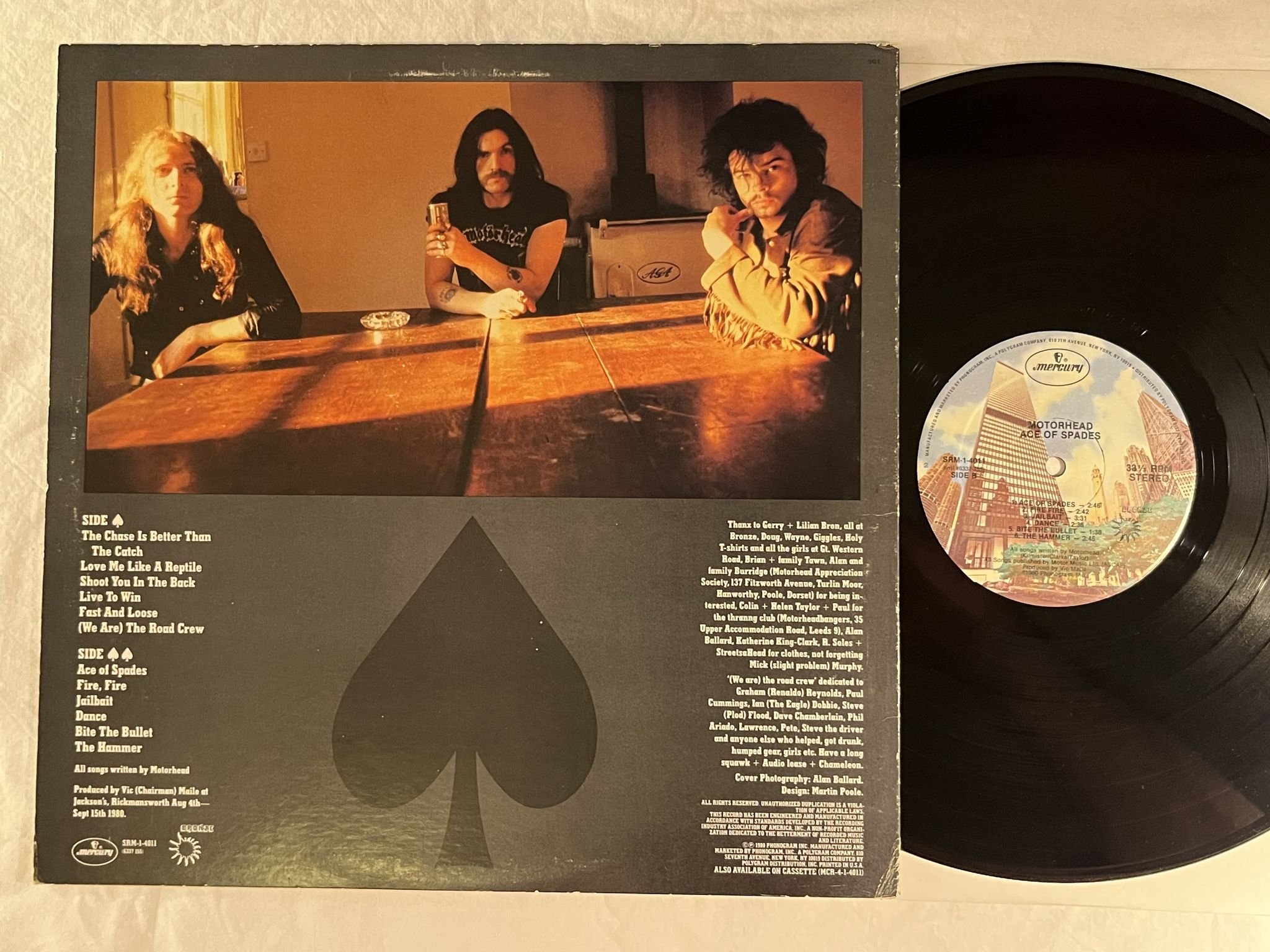 Omslagsbild för skivan MOTÖRHEAD ace of spades LP -80 UK MERCURY SRM-1-4011 *** CLASSIC ***