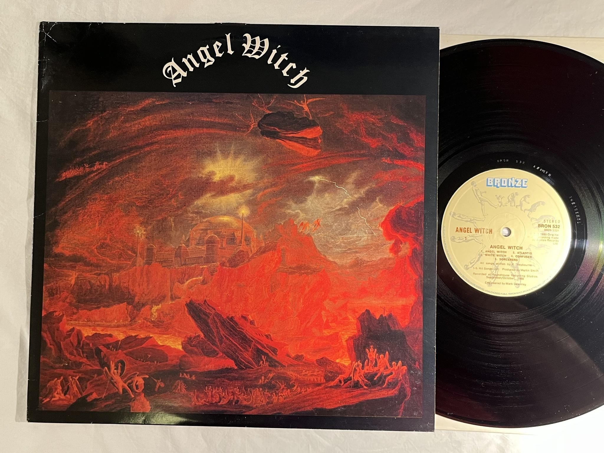 Omslagsbild för skivan ANGEL WITCH s/t LP -80 UK BRONZE BRON 532