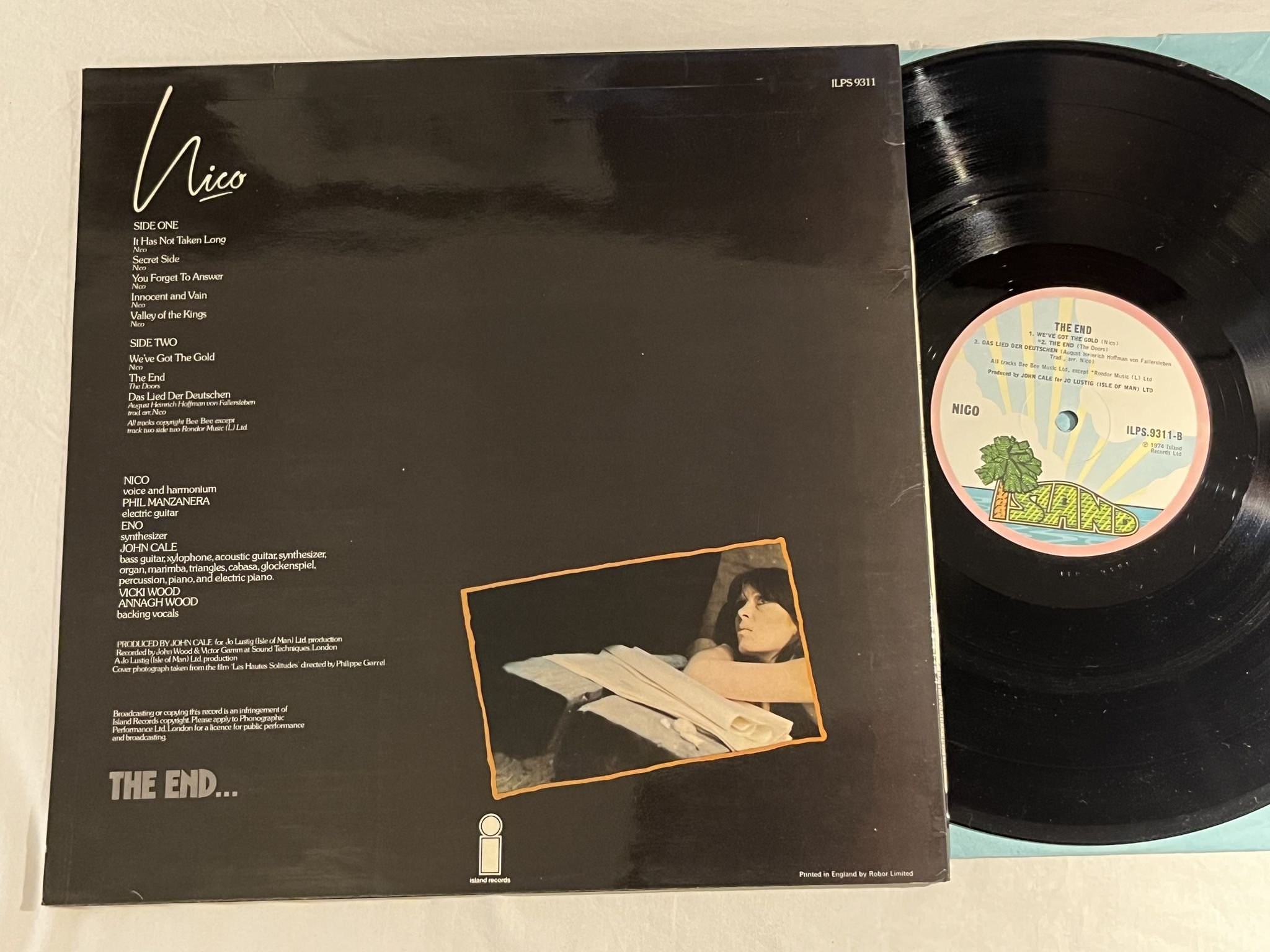 Omslagsbild för skivan NICO the end LP -74 UK ISLAND ILPS 9311 *** ART ROCK ***