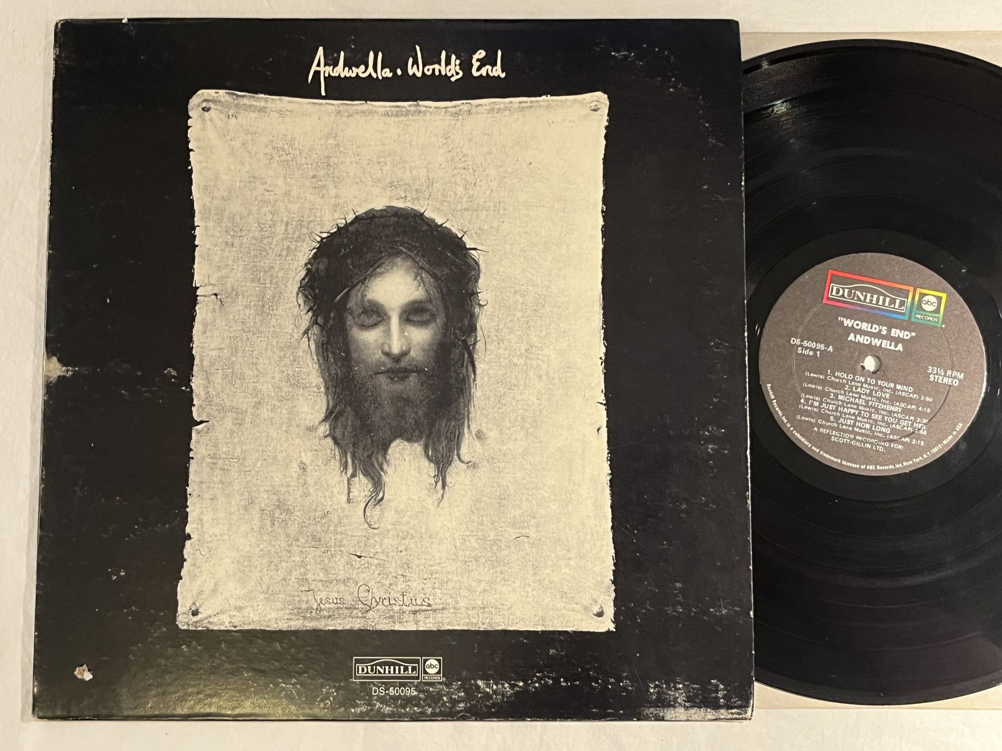 Omslagsbild för skivan ANDWELLA world's end LP -70 US DUNHILL DS-50095