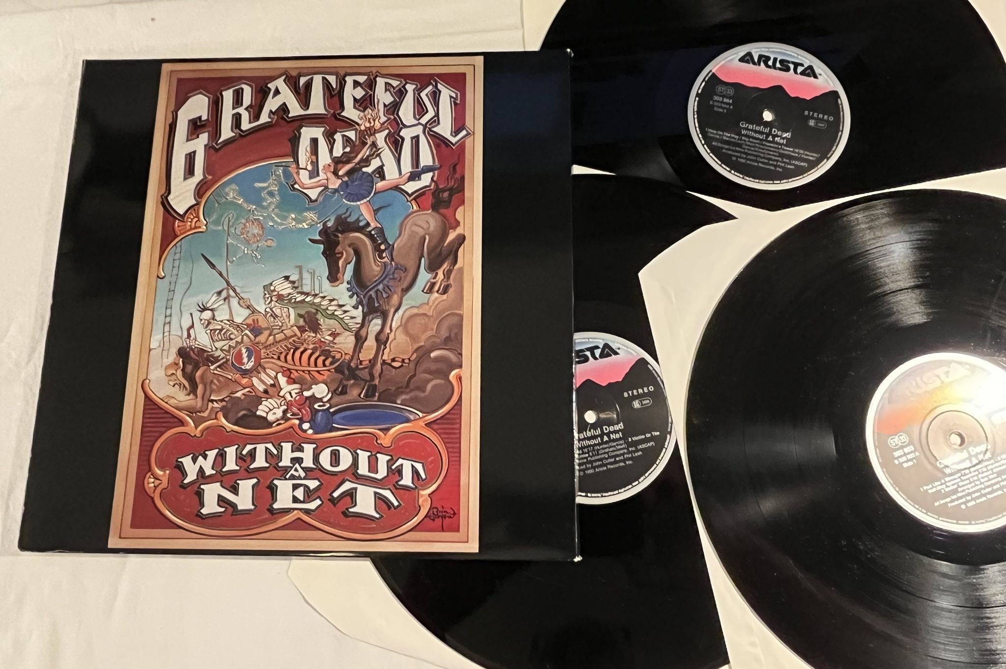 Omslagsbild för skivan GRATEFUL DEAD Without A Net 3xLP -90 ARISTA 303 935