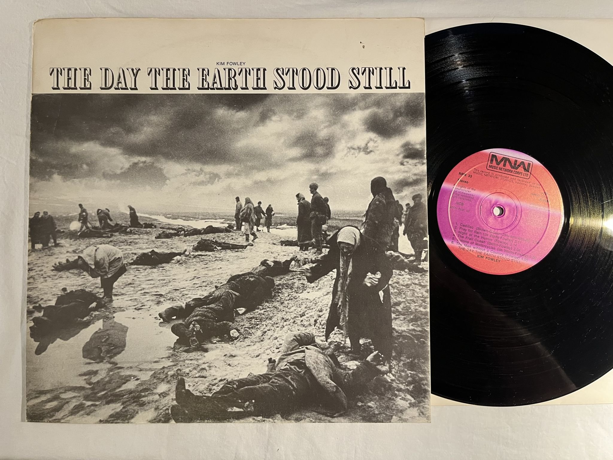 Omslagsbild för skivan KIM FOWLEY The Day The Earth Stood Still LP -70 MNWL-7P *** Heavy vinyl ***