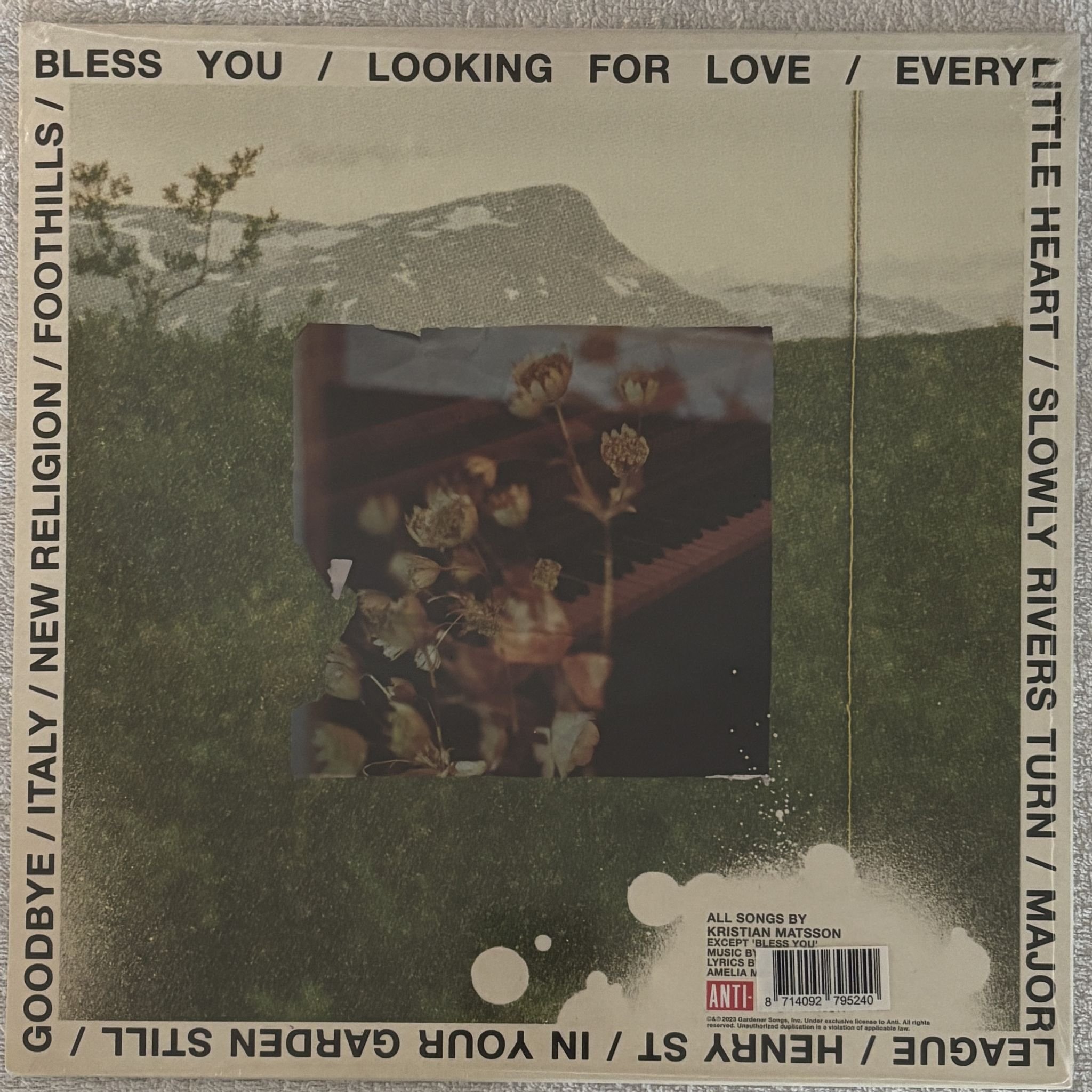 Omslagsbild för skivan THE TALLEST MAN ON EARTH Henry St LP Anti- 7952-1