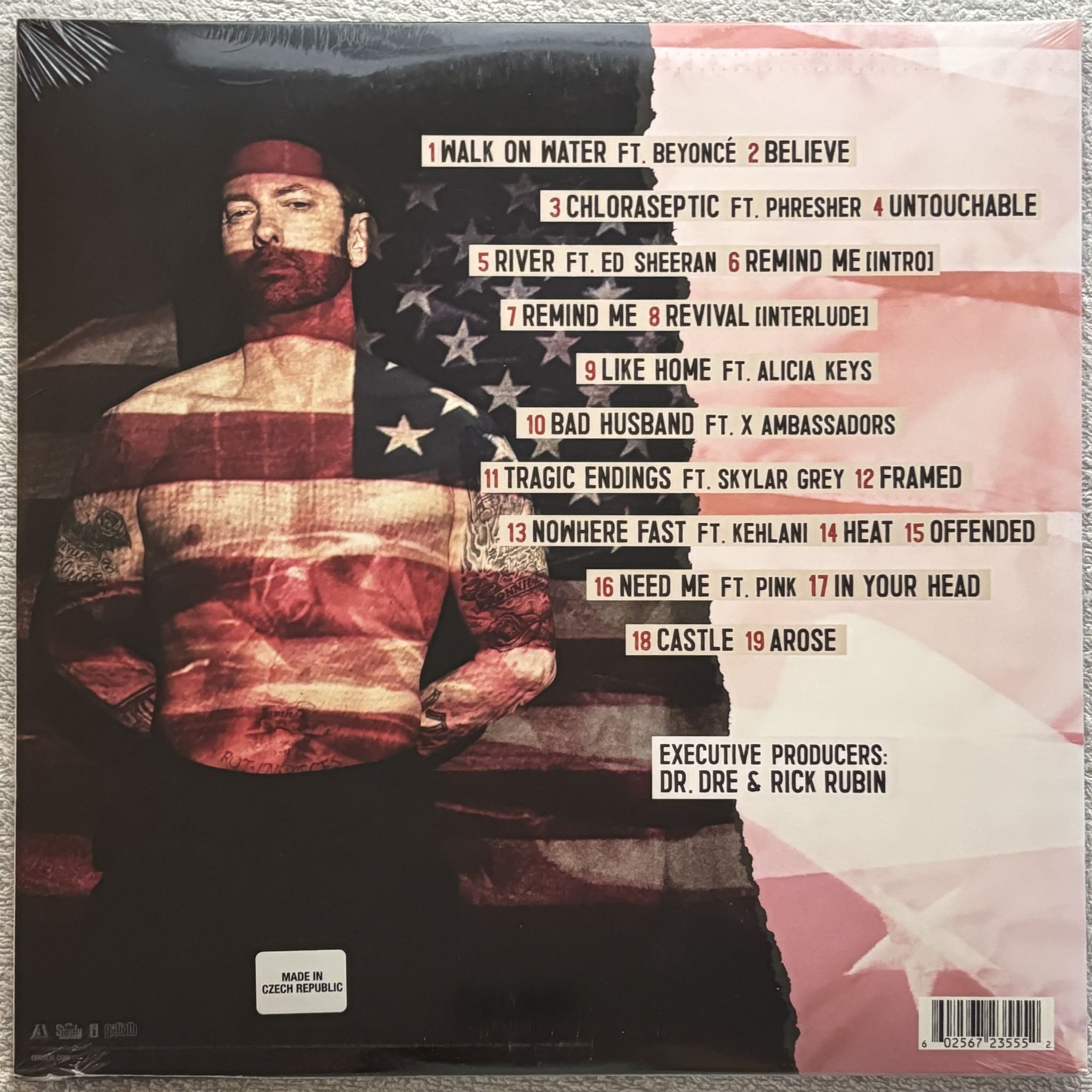 Omslagsbild för skivan EMINEM revival 2xLP Aftermath Entertainment – 00602567235552