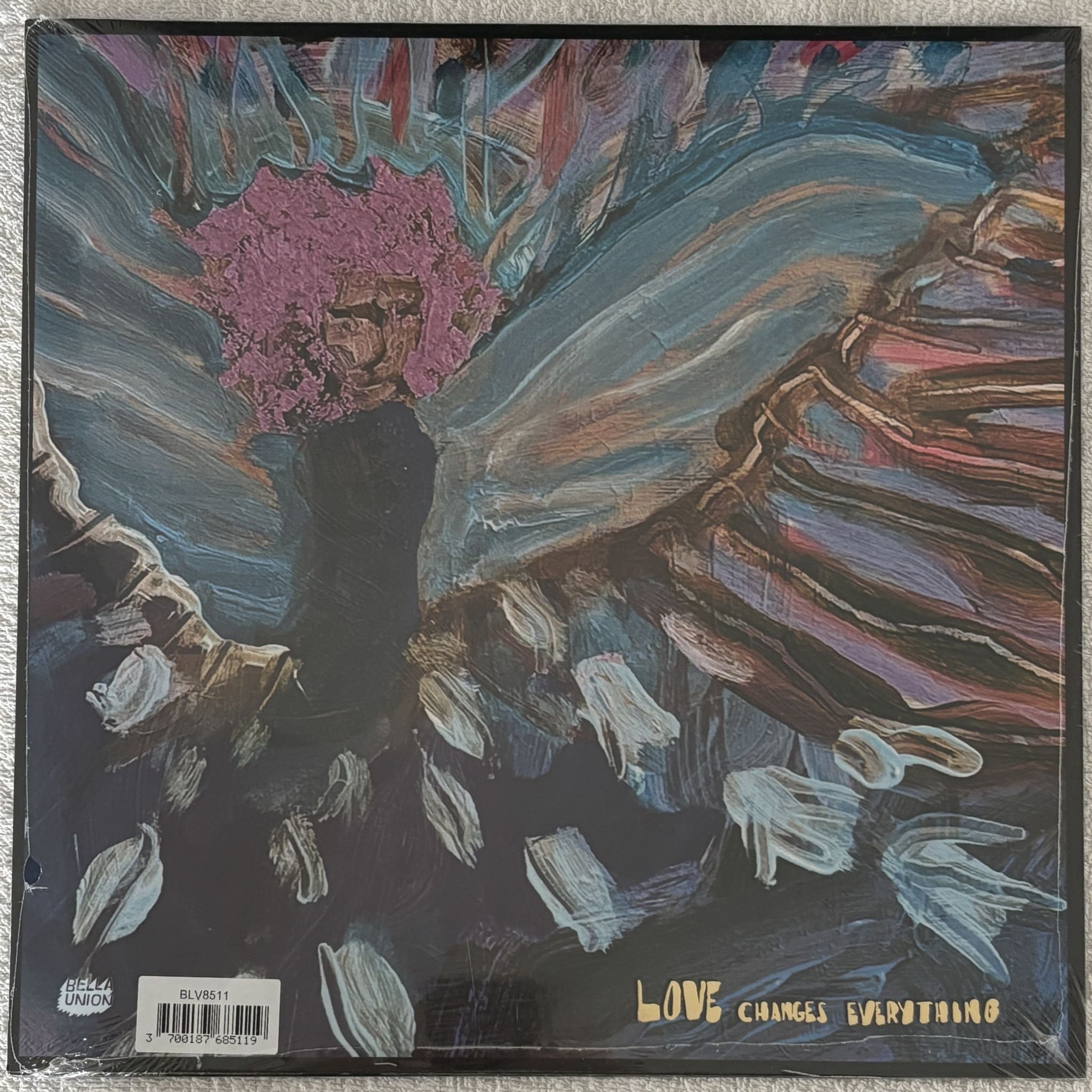 Omslagsbild för skivan DIRTY THREE Love Changes Everything LP Bella Union BELLA1597V