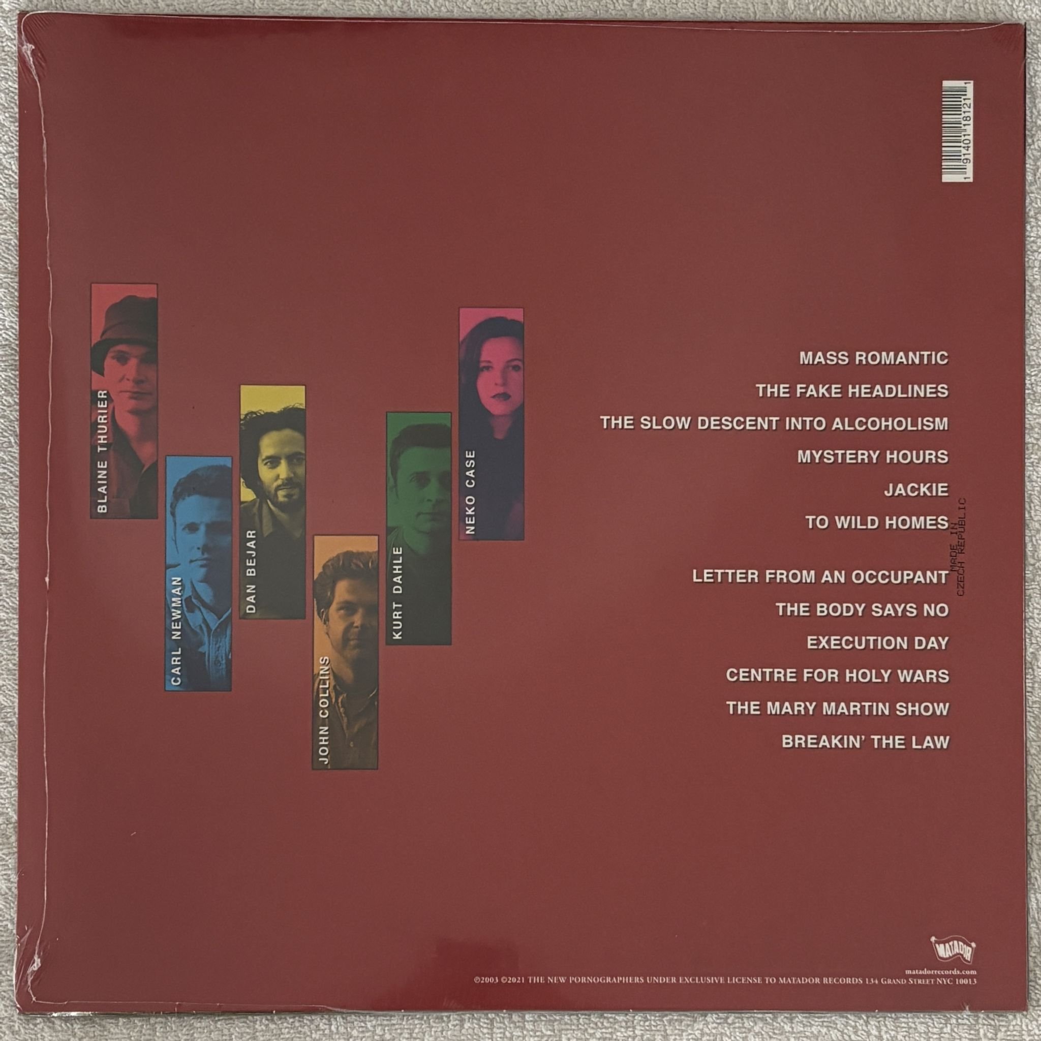 Omslagsbild för skivan THE NEW PORNOGRAPHERS mass romantic LP Matador OLE1812LP