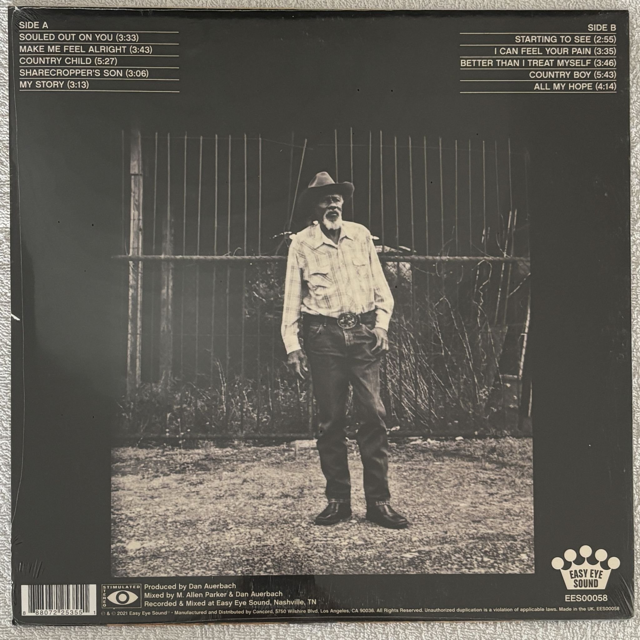 Omslagsbild för skivan ROBERT FINLEY Sharecropper's Son LP Easy Eye Sound EES00058