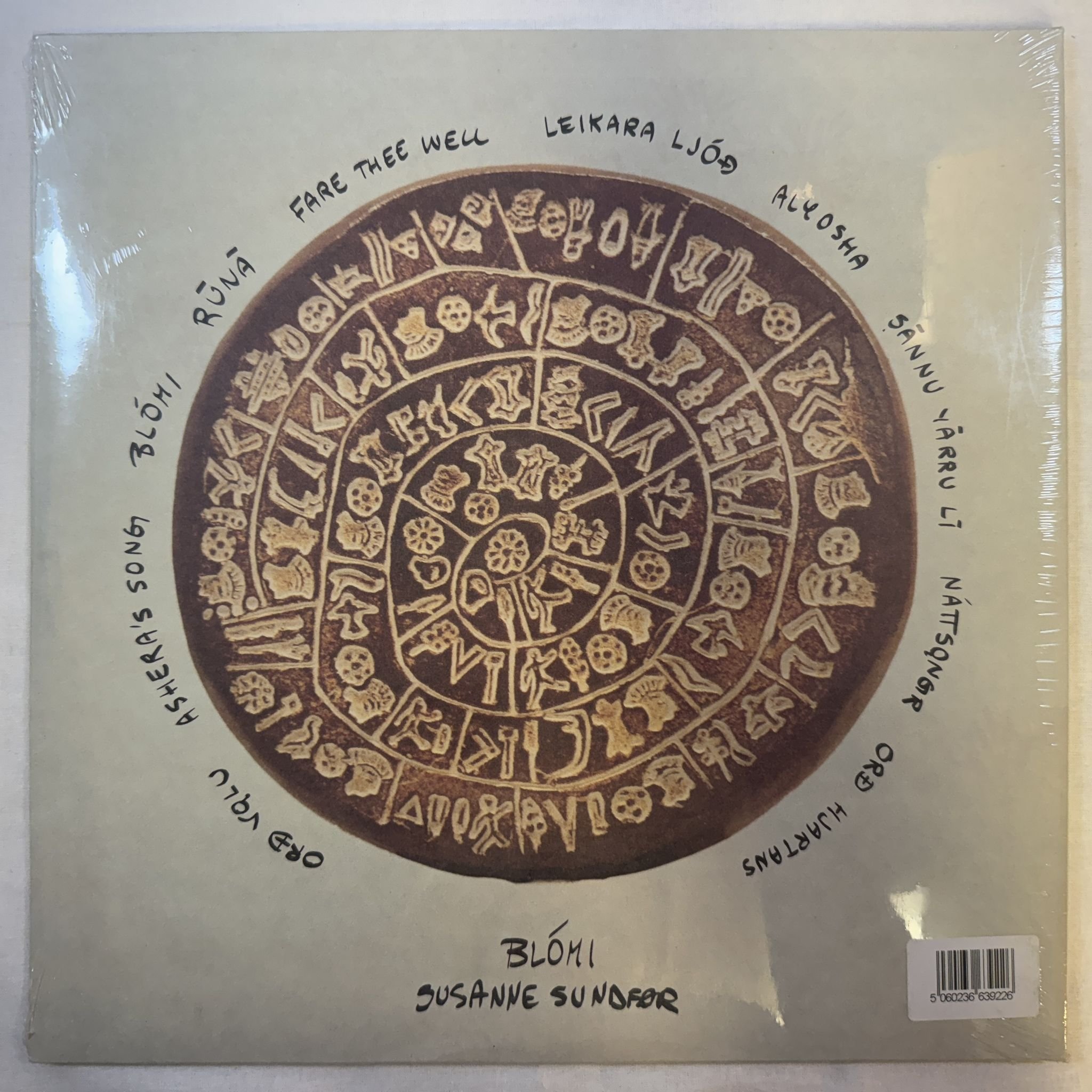 Omslagsbild för skivan SUSANNE SUNDFOR blomi LP -2023 Blómi Records – BLOM01LP