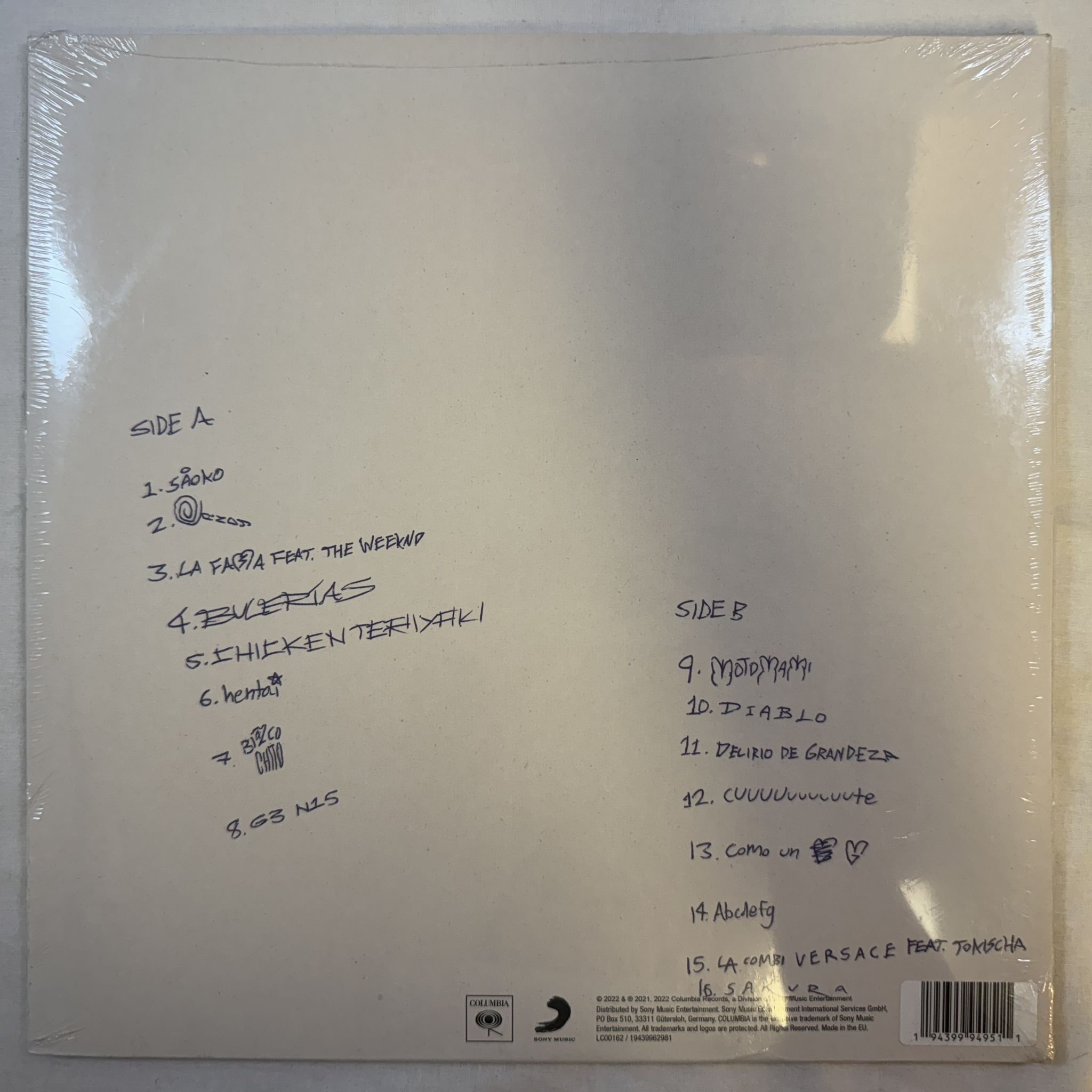 Omslagsbild för skivan ROSALIA motomami LP -2022 Columbia – C-286837