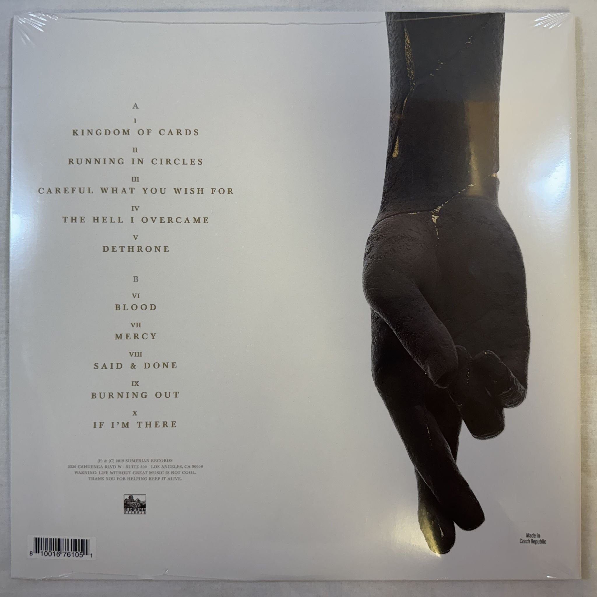 Omslagsbild för skivan BAD OMENS finding god before god finds me LP -2019 Sumerian Records