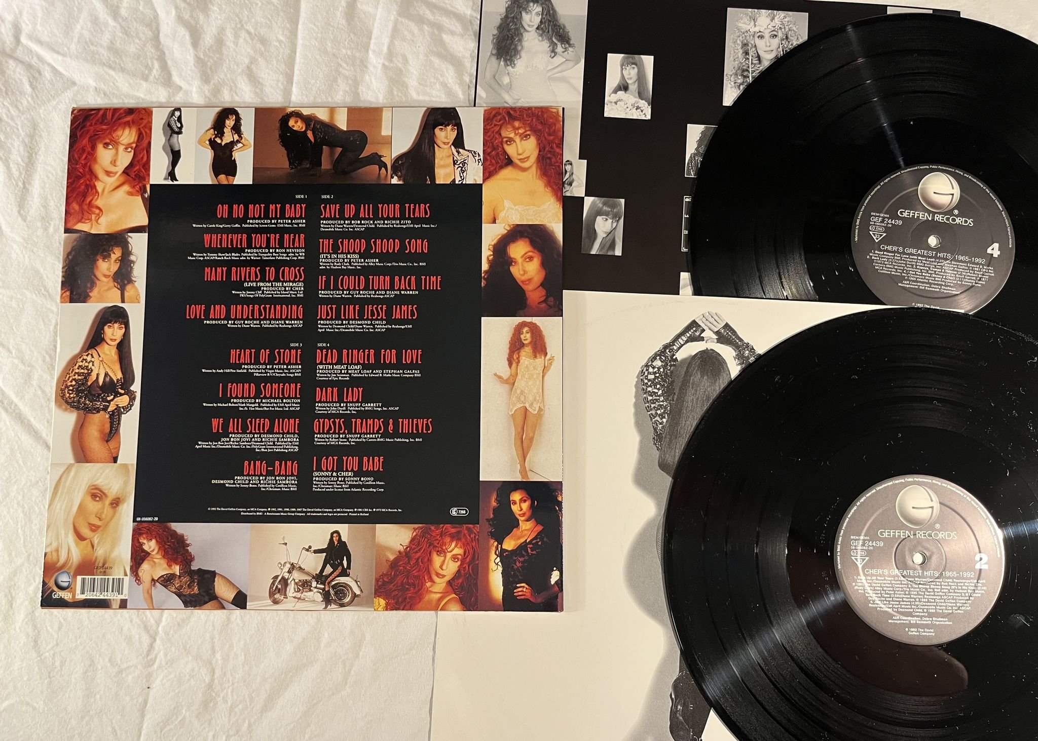 Omslagsbild för skivan CHER Cher's Greatest Hits: 1965-1992 2xLP -92 GEFFEN GEF 24439