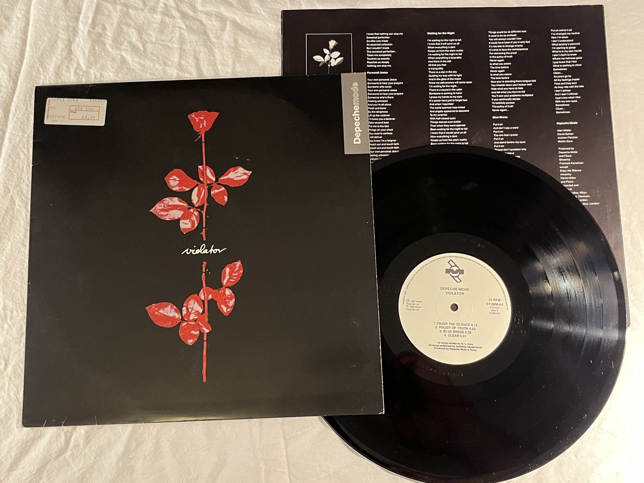 Omslagsbild för skivan DEPECHE MODE violator LP -90 ncb MUTE STUMM-64 *** CLASSIC ***