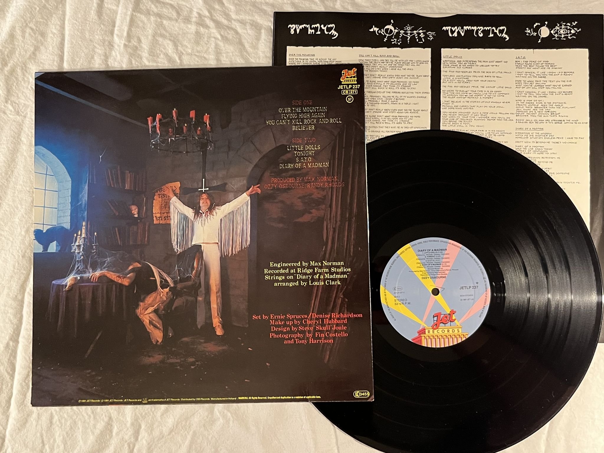 Omslagsbild för skivan OZZY OSBOURNE diary of a madman LP -81 Hol JET RECORDS JETLP 237