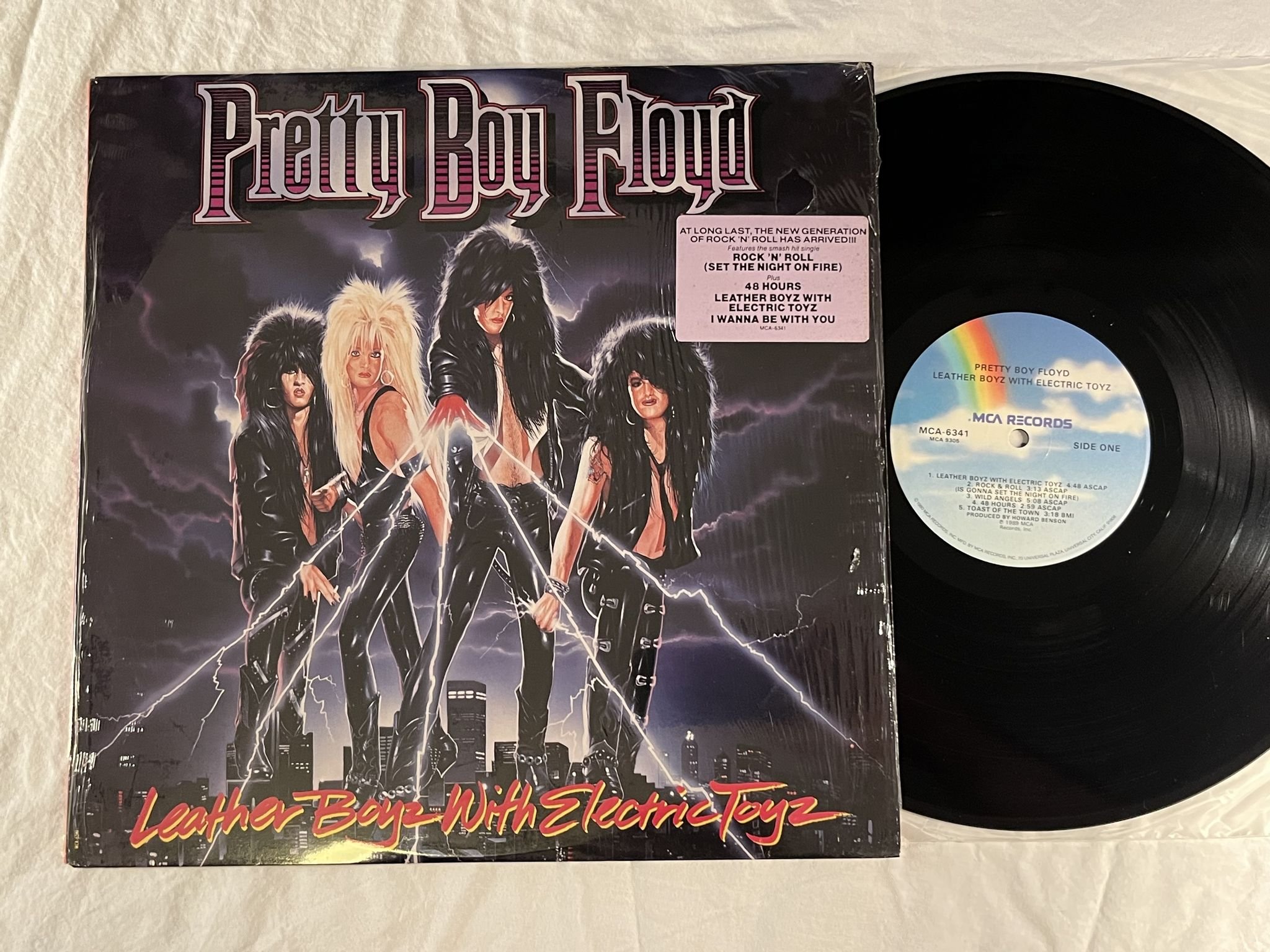 Omslagsbild för skivan PRETTY BOY FLOYD Leather Boyz With Electric Toyz LP -89 US MCA 6341