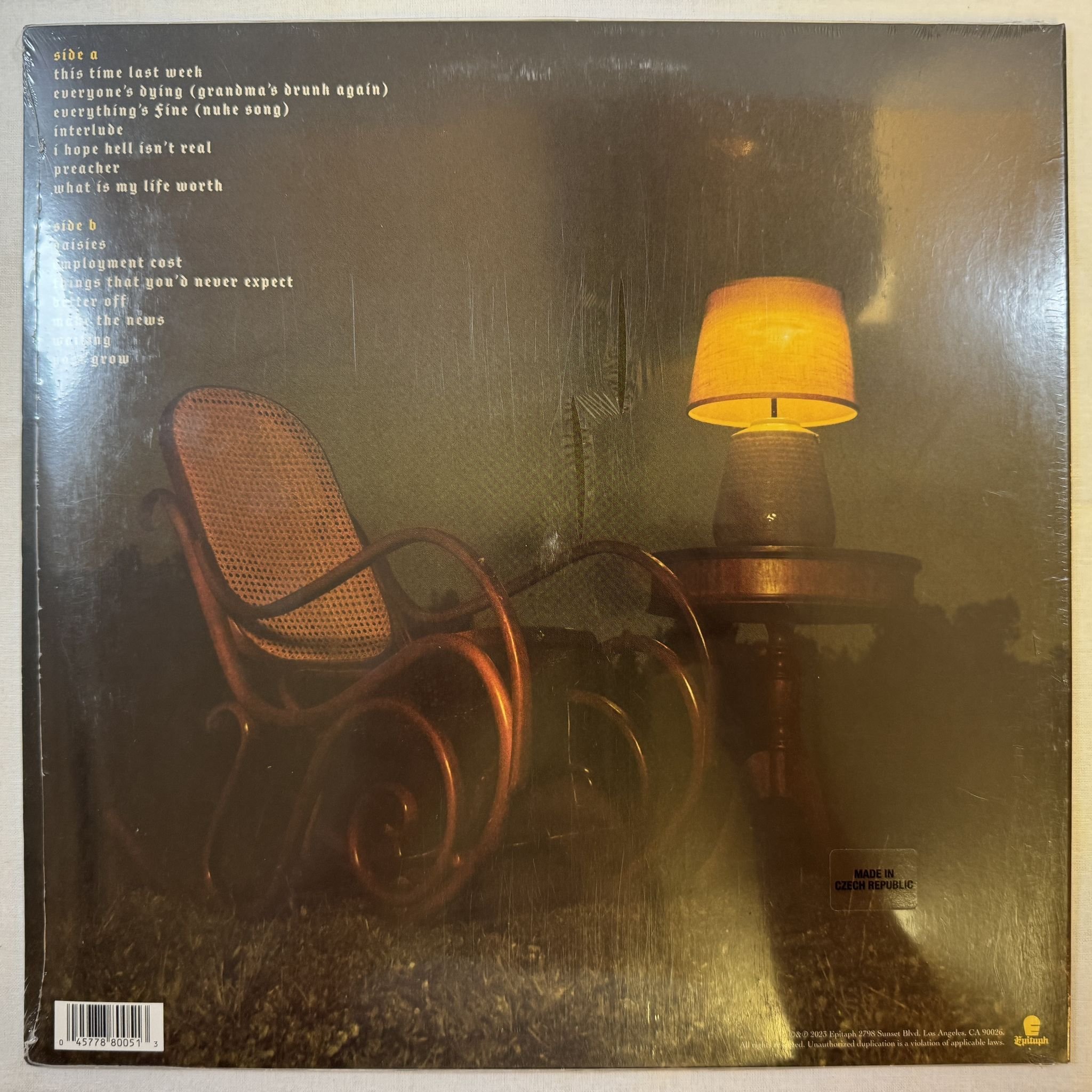 Omslagsbild för skivan ROE KAPARA I hope hell isn't real LP -2023 Epitaph – 88005-1