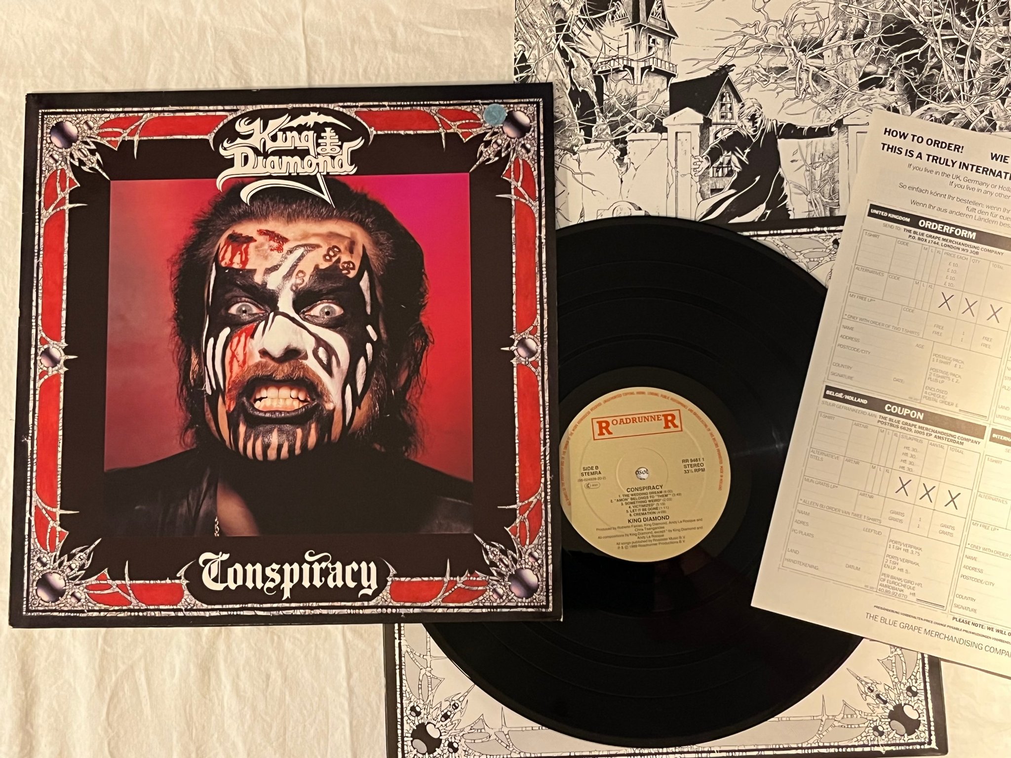Omslagsbild för skivan KING DIAMOND conspiracy LP -89 Hol ROADRUNNER RR 94611