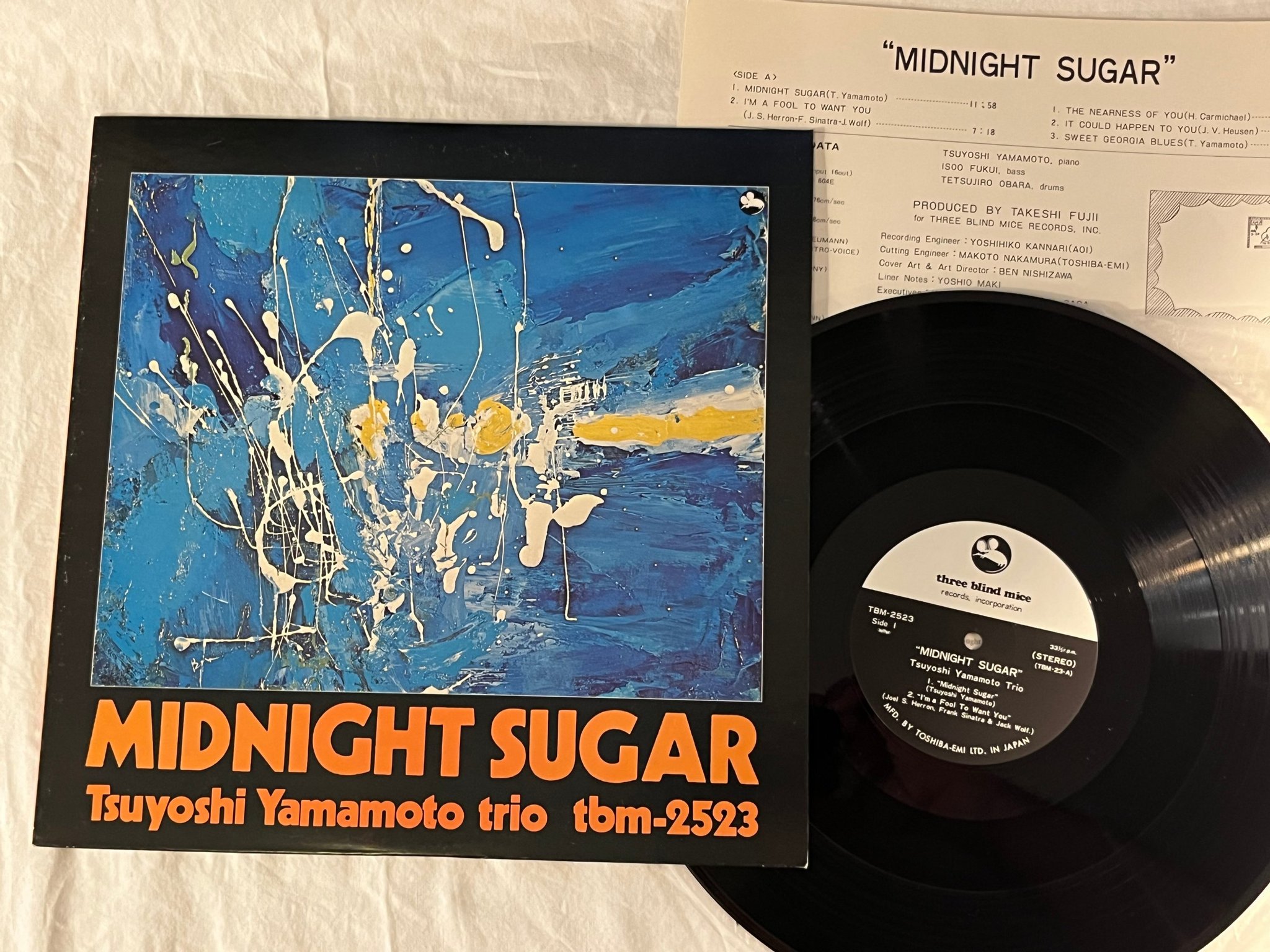 Omslagsbild för skivan TSUYOSHI YAMAMOTO TRIO Midnight Sugar LP -77 Japan TBM 2523