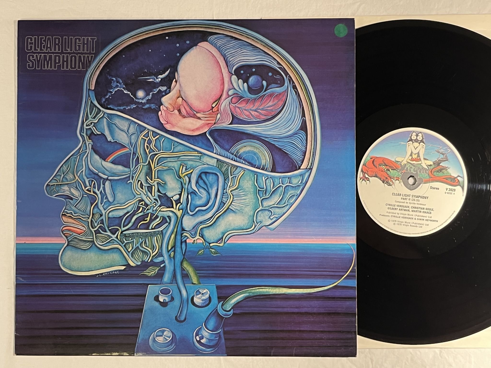 Omslagsbild för skivan CLEAR LIGHT SYMPHONY s/t LP -75 UK VIRGIN V 2029