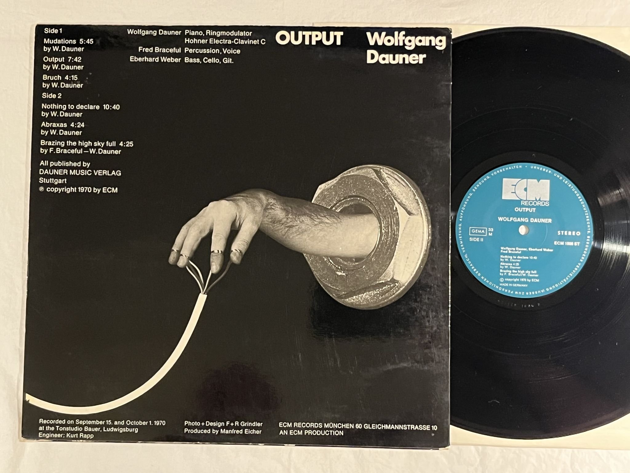 Omslagsbild för skivan WOLFGANG DAUNER output LP -70 Ger ECM 1006 ST *** Rare free jazz ***