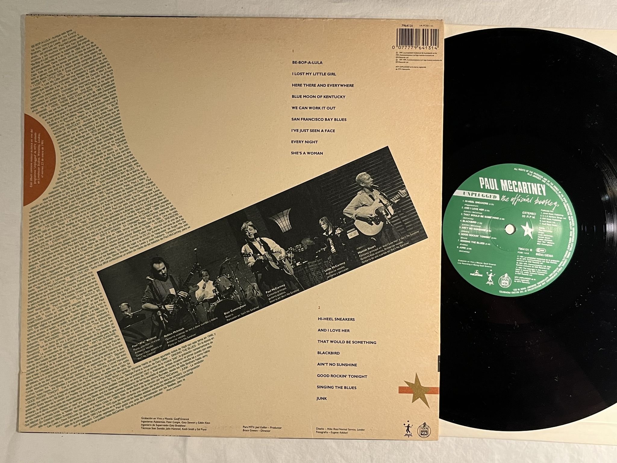 Omslagsbild för skivan PAUL McCARTNEY Unplugged (The Official Bootleg) LP -91 PARLOPHONE 7964131