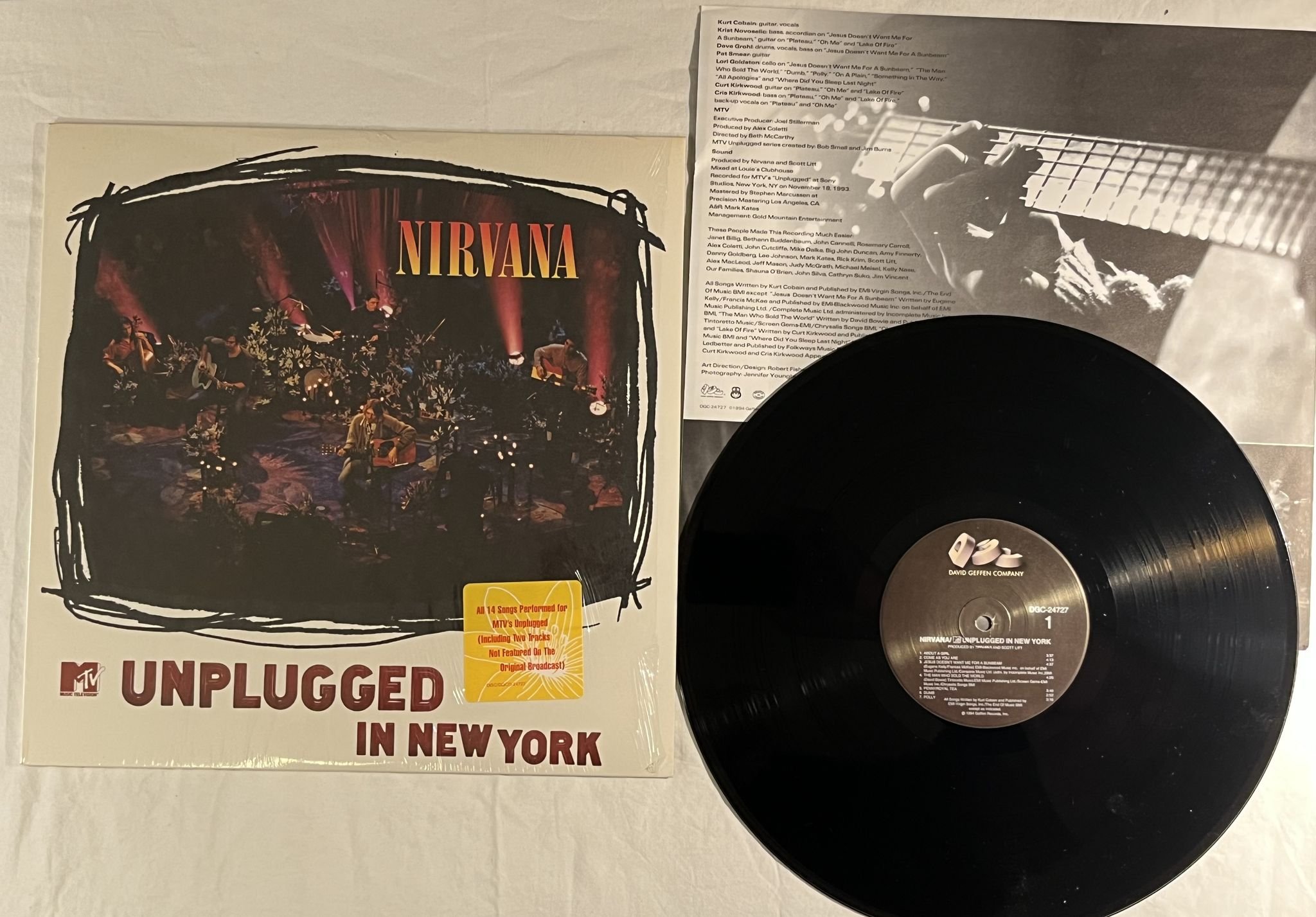 Omslagsbild för skivan NIRVANA unplugged in New York LP -94 US DGC 24727