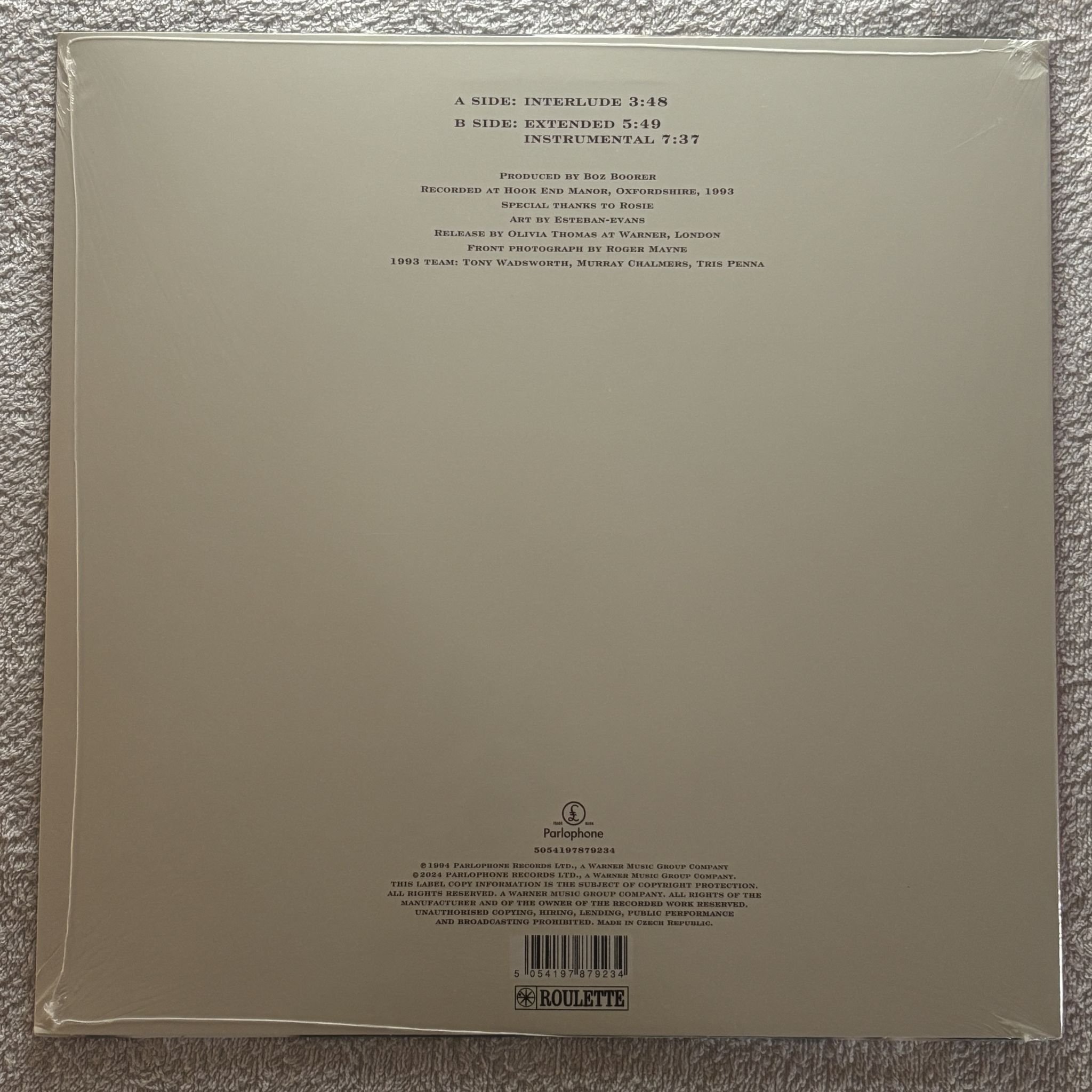 Omslagsbild för skivan MORRISSEY & SIOUXSIE Interlude LP Parlophone 5054197879234