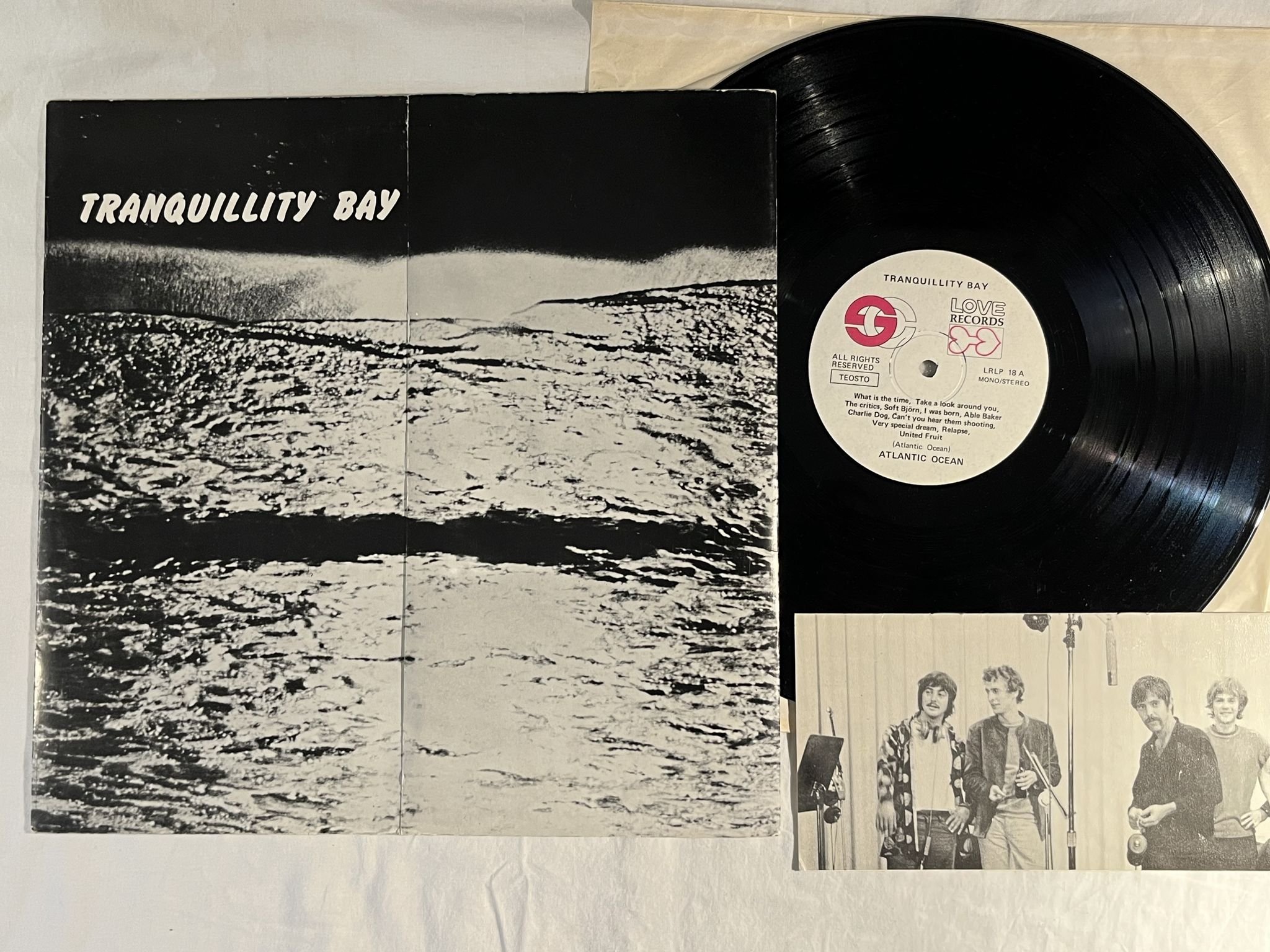 Omslagsbild för skivan THE ATLANTIC OCEAN Tranquillity Bay LP -70 Swe LOVEL RLP 18 *** Rare psych / mod