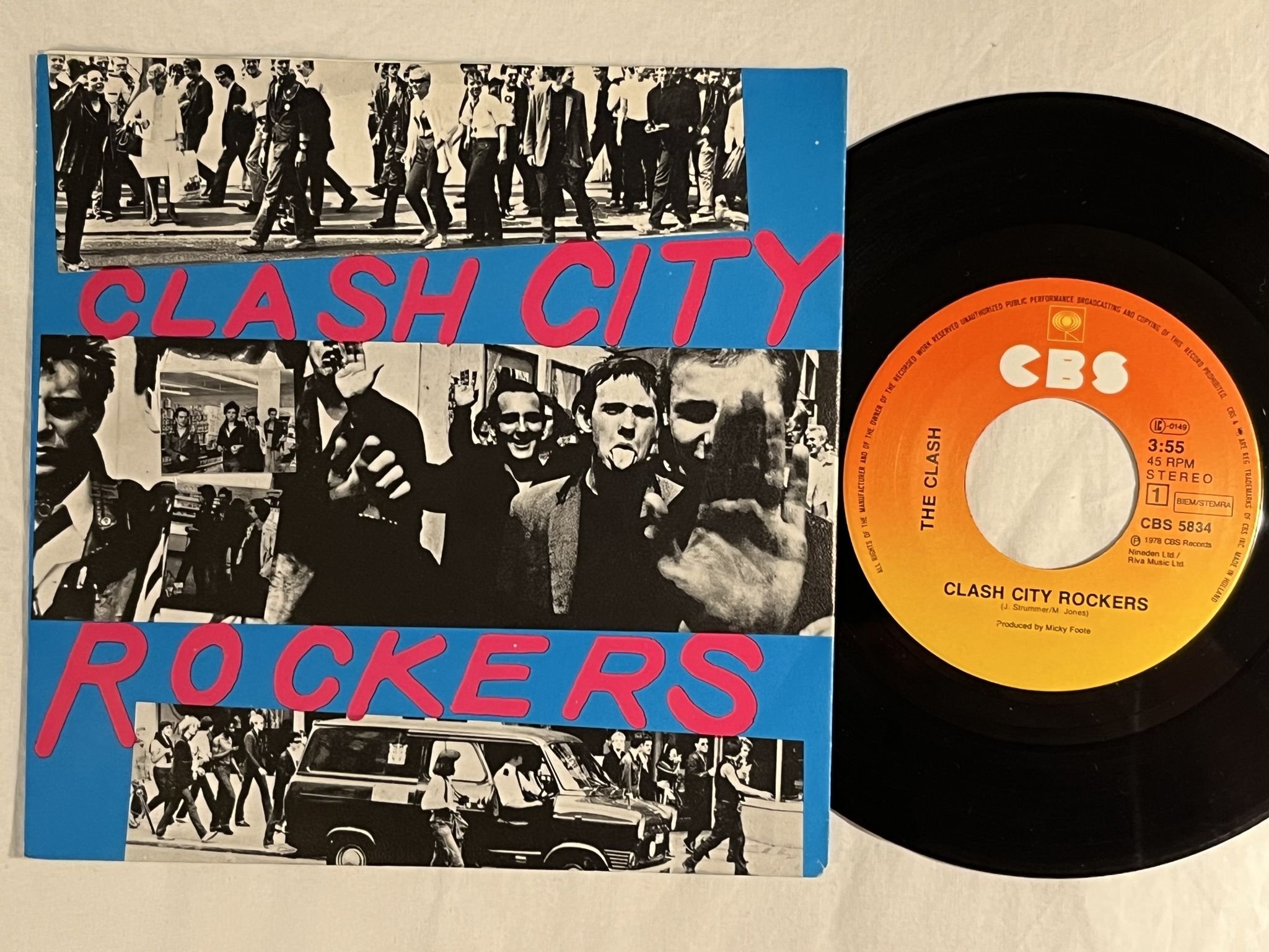 Omslagsbild för skivan THE CLASH clash city rockers 7" 78 Hol CBS 5834