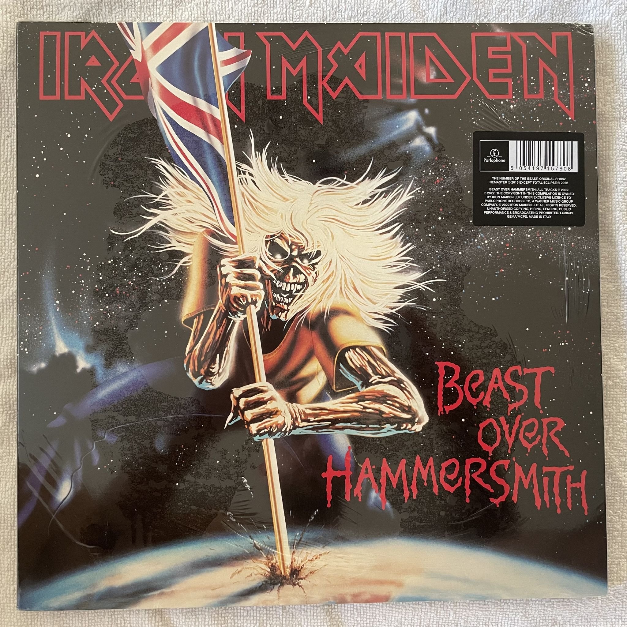 Omslagsbild för skivan IRON MAIDEN the number of the beast 2XLP -2022 Parlophone – 5054197157608