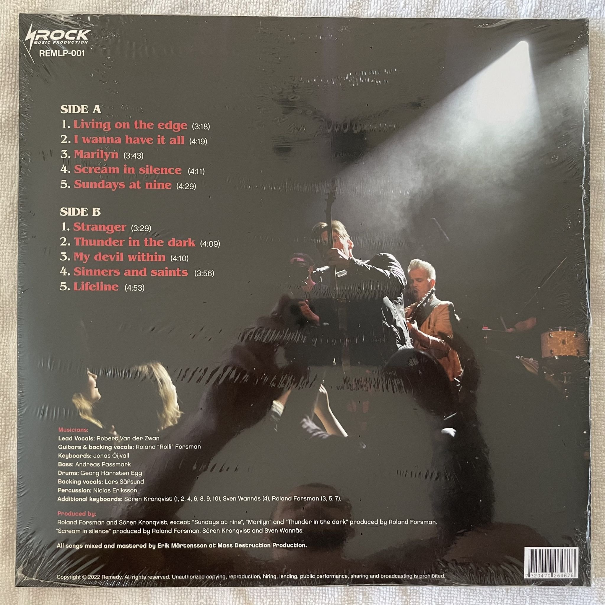 Omslagsbild för skivan REMEDY something that your eyes won't see LP -2023 REMLP-001