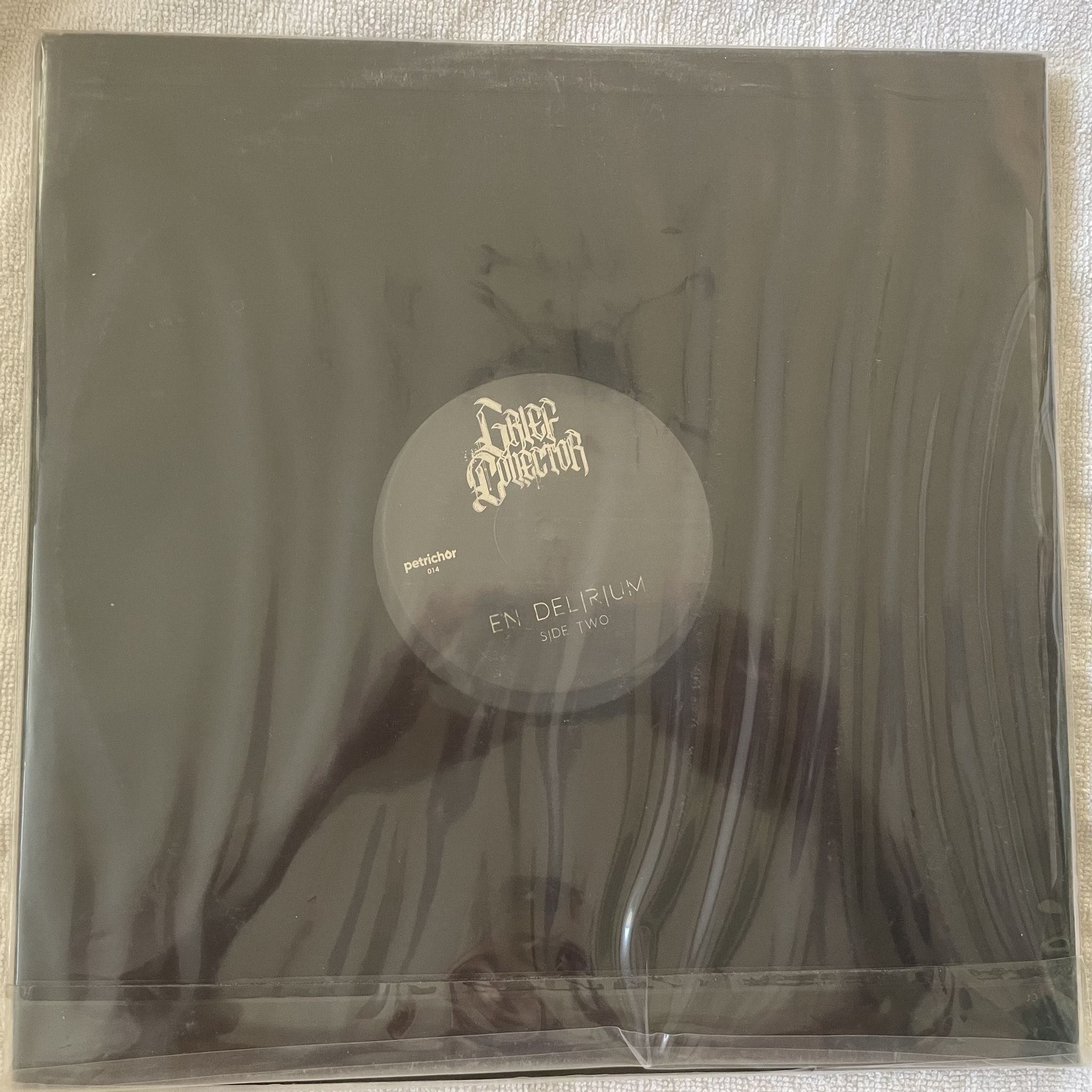 Omslagsbild för skivan GREIF COLLECTOR en delirium LP -2021 Petrichor – Ô 014