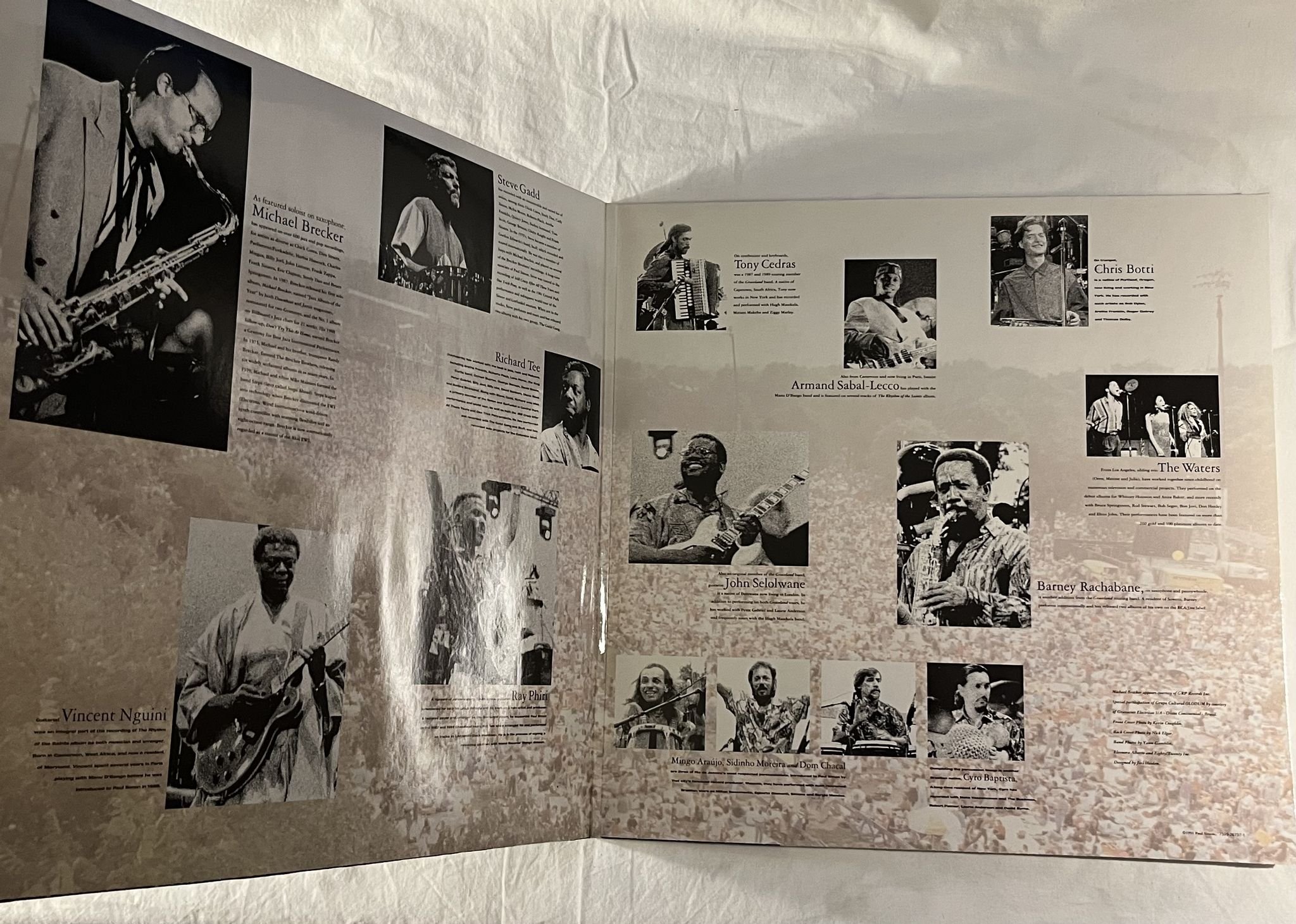 Omslagsbild för skivan PAUL SIMON Paul Simon's Concert In The Park 2xLP -91 WARNER 7599-26737-1