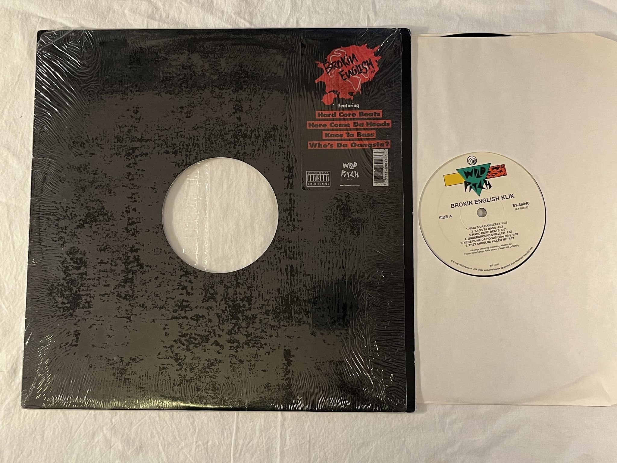 Omslagsbild för skivan BROKEN ENGLISH KLIK s/t LP -93 US WILD PITCH E1-89046