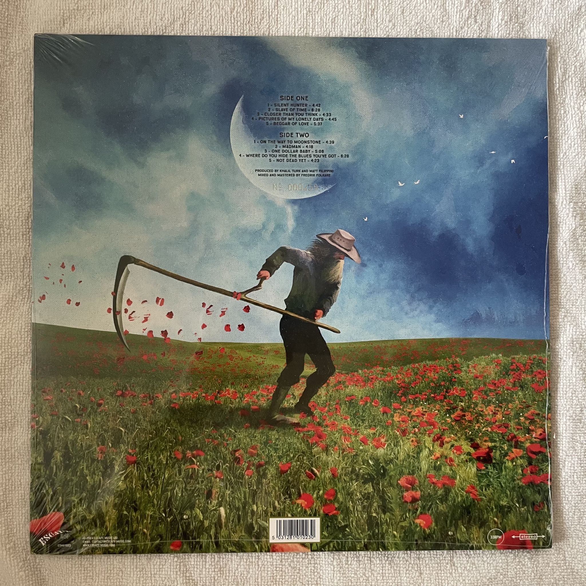 Omslagsbild för skivan MOONSTONE PROJECT new life LP -2024 Escape Music – ESMV1023