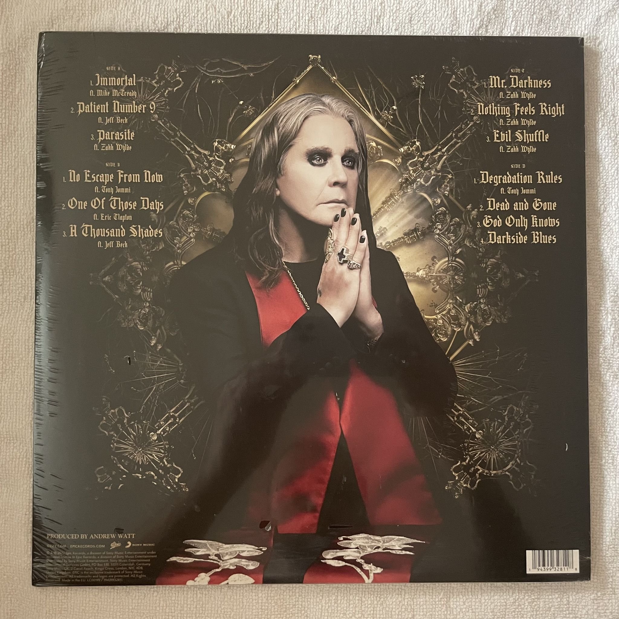 Omslagsbild för skivan OZZY OSBOURNE patient number 9 2XLP -2022 Epic – 19439932811