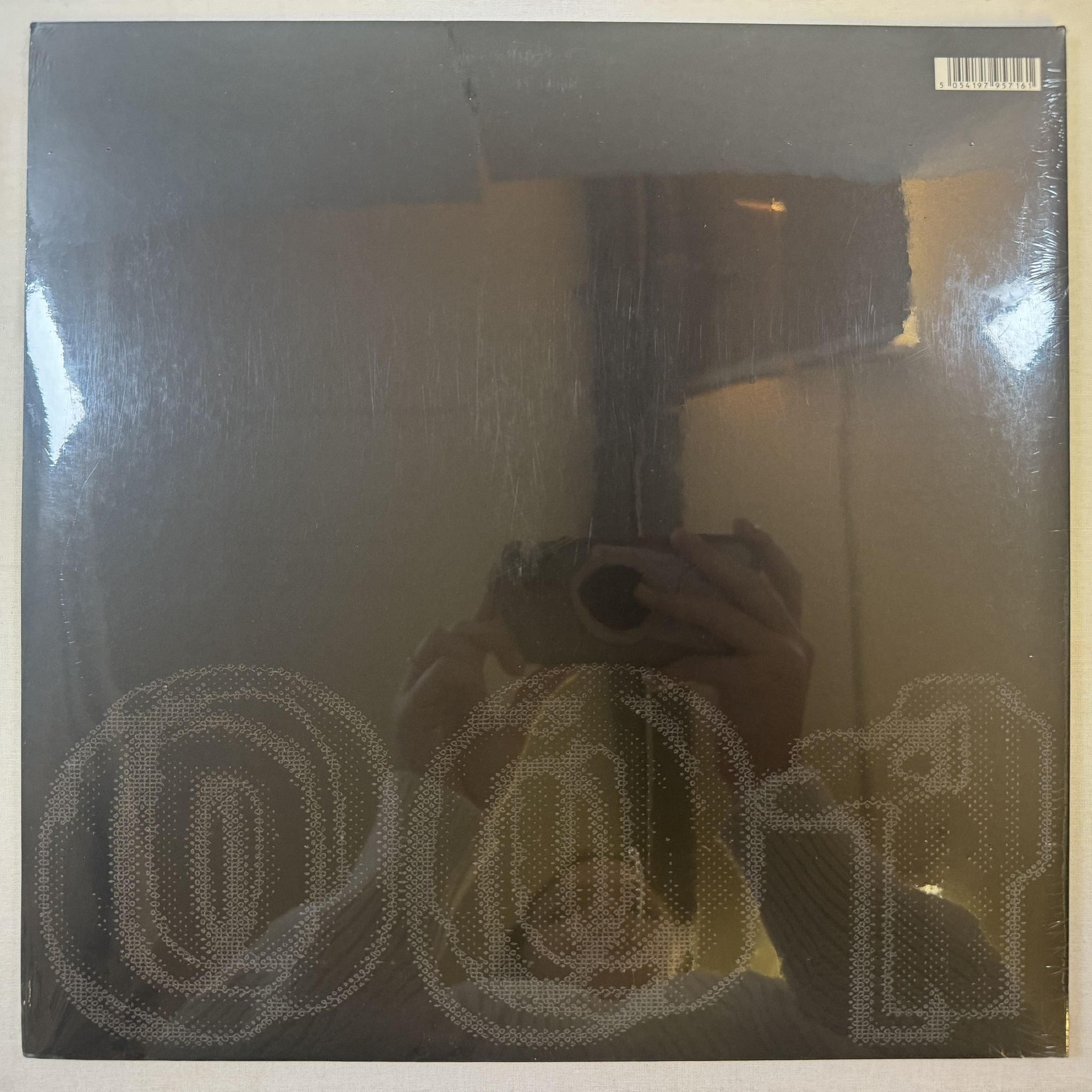 Omslagsbild för skivan FRED AGAIN.. usb001 2XLP -2024 Warner Music UK Ltd. – 5054197957161