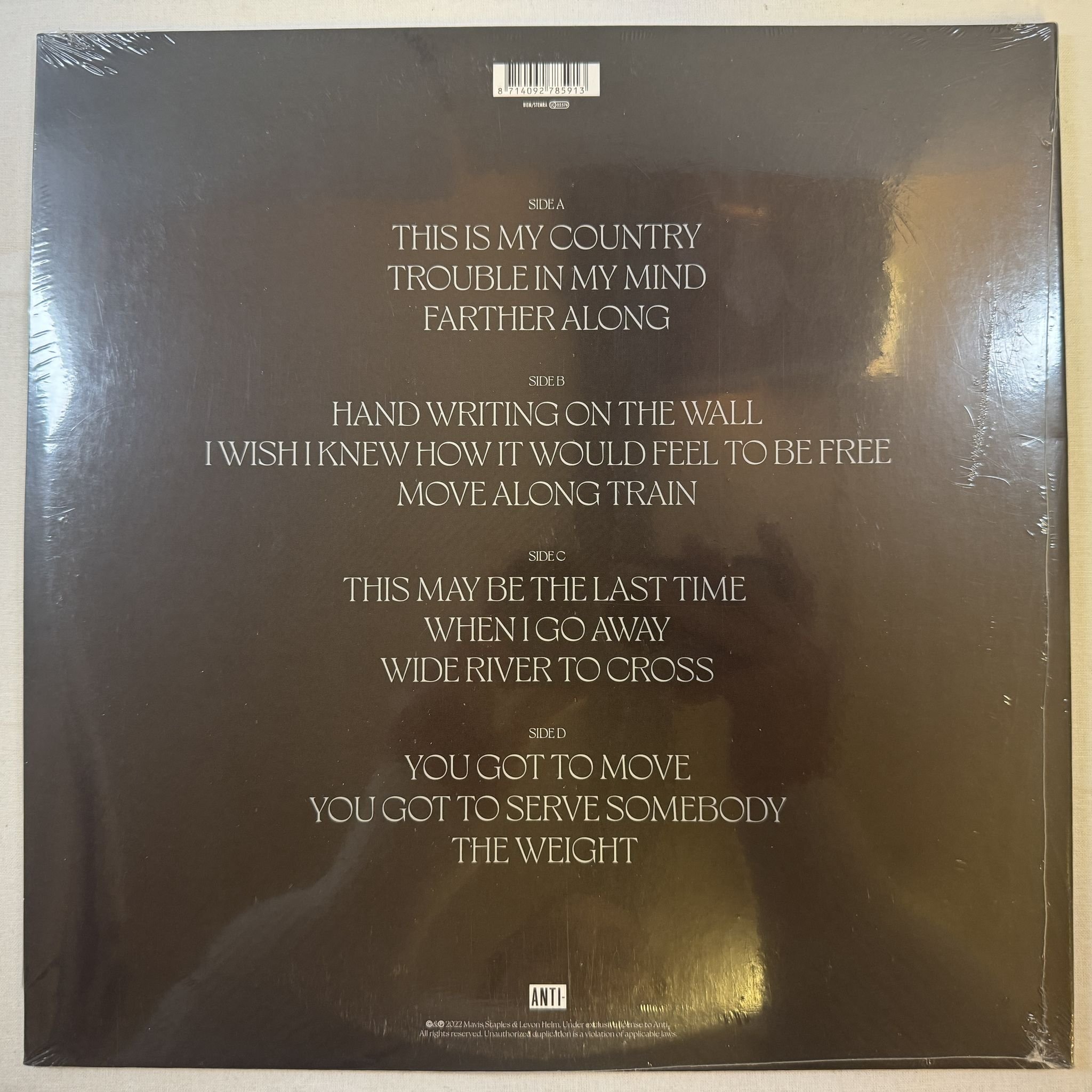 Omslagsbild för skivan MAVIS STAPLES, LEVON HELM carry me home 2XLP -2022 Anti- – 7859-1