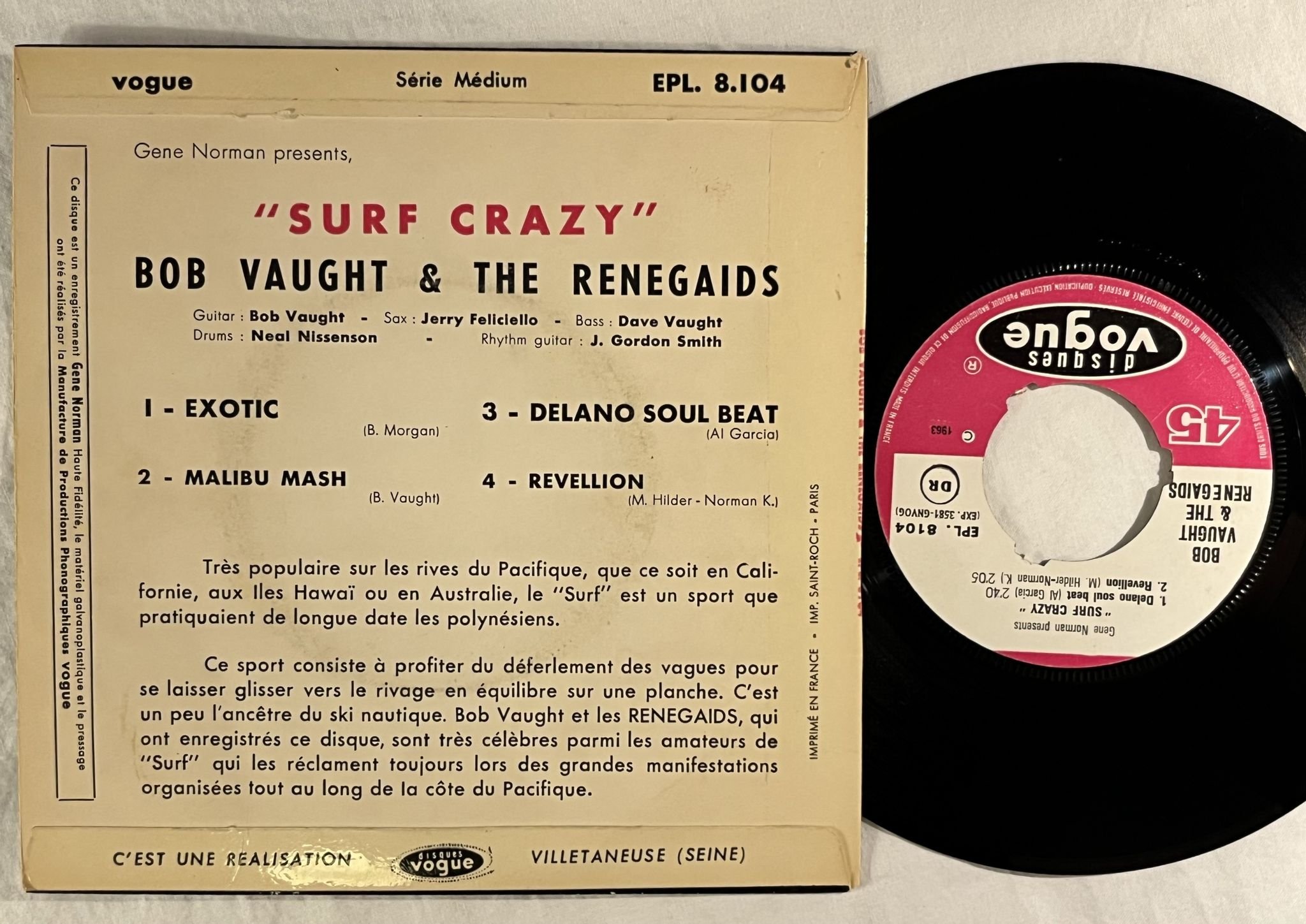 Omslagsbild för skivan BOB VAUGHT & THE RENEGAIDS surf crazy 7"ep -63 DISQUES VOGUE EPL 8104 * RARE *