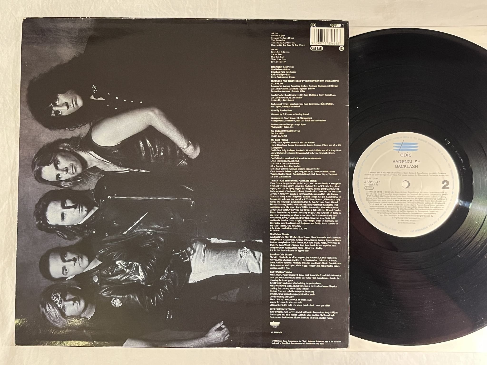 Omslagsbild för skivan BAD ENGLISH Backlash LP -91 EPIC 4685691