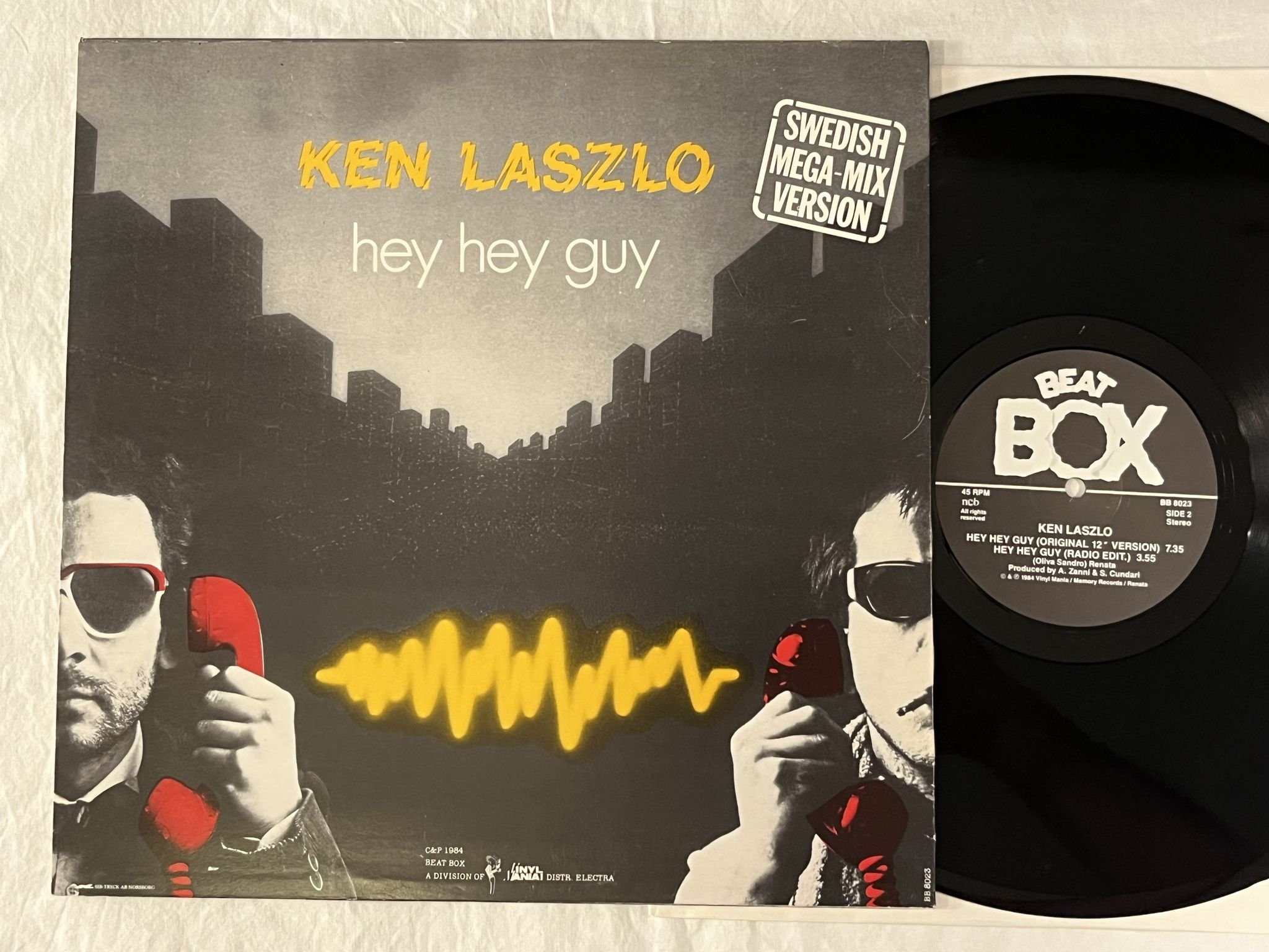Omslagsbild för skivan KEN LASZLO hey hey guy (Swedish Mega-Mix Version) 12" -84 BEAT BOX BB 8023
