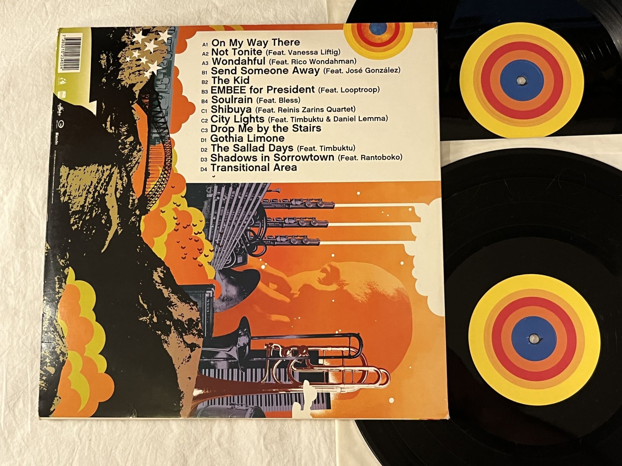 Omslagsbild för skivan EMBEE Tellings From Solitaria 2xLP 2004 David Vs. Goliath – DVSG 033-2