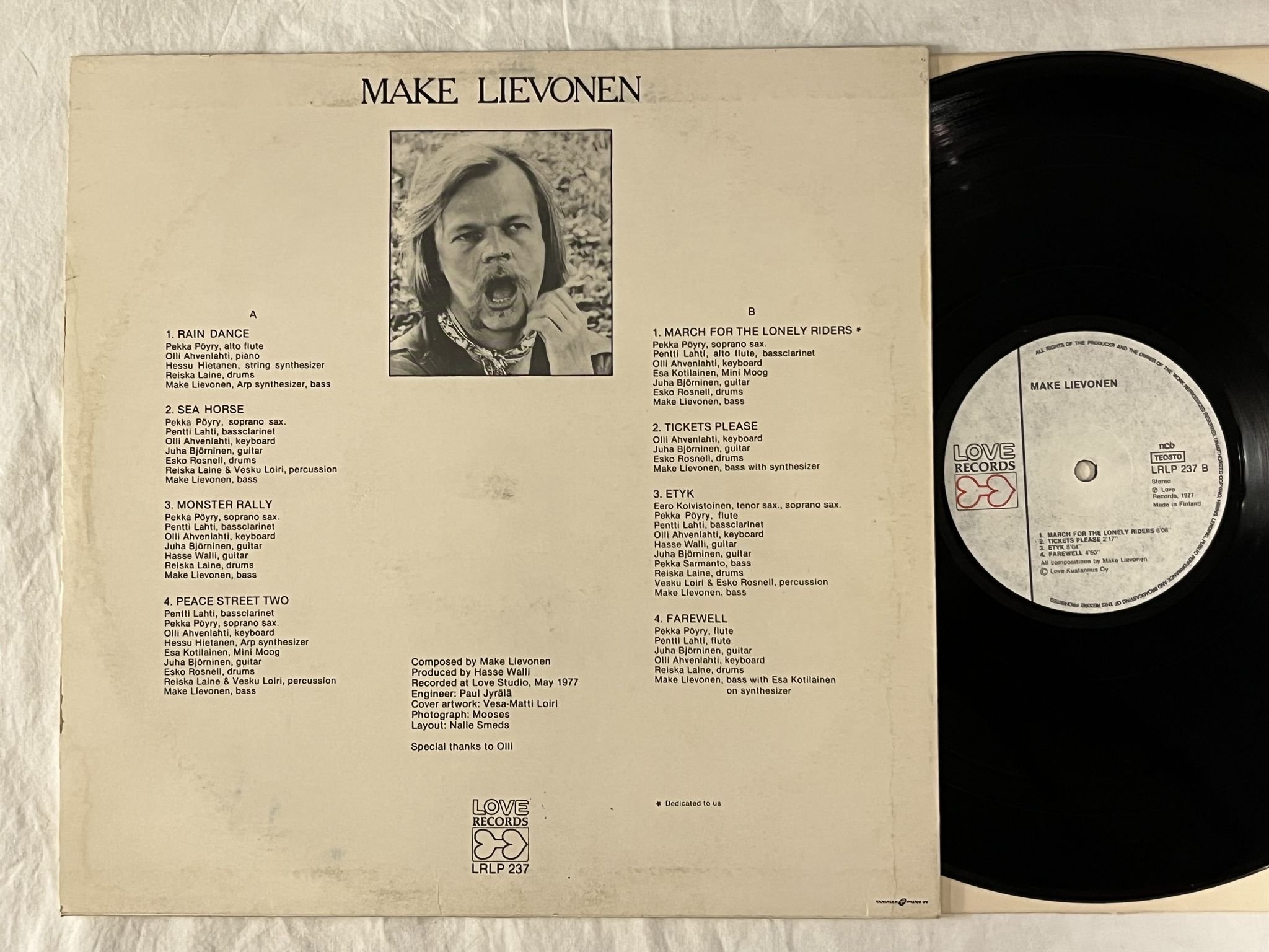 Omslagsbild för skivan MAKE LIEVONEN s/t. LP -77 Finland LOVE LRLP 237 ** jazz-rock **