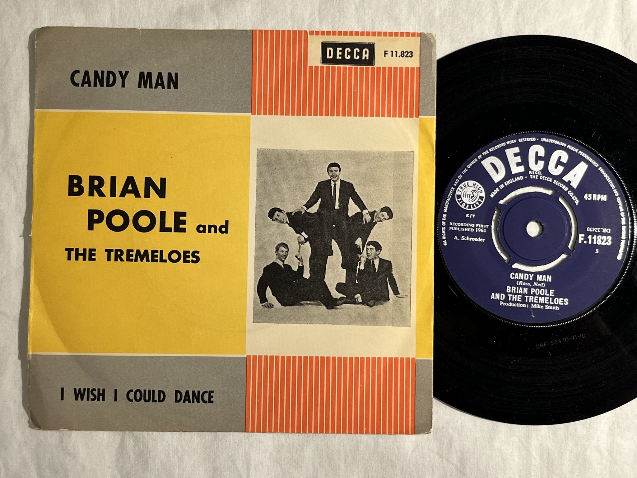 Omslagsbild för skivan BRIAN POOLE & THE TREMELOES candy man 7" -64 DECCA F 11823