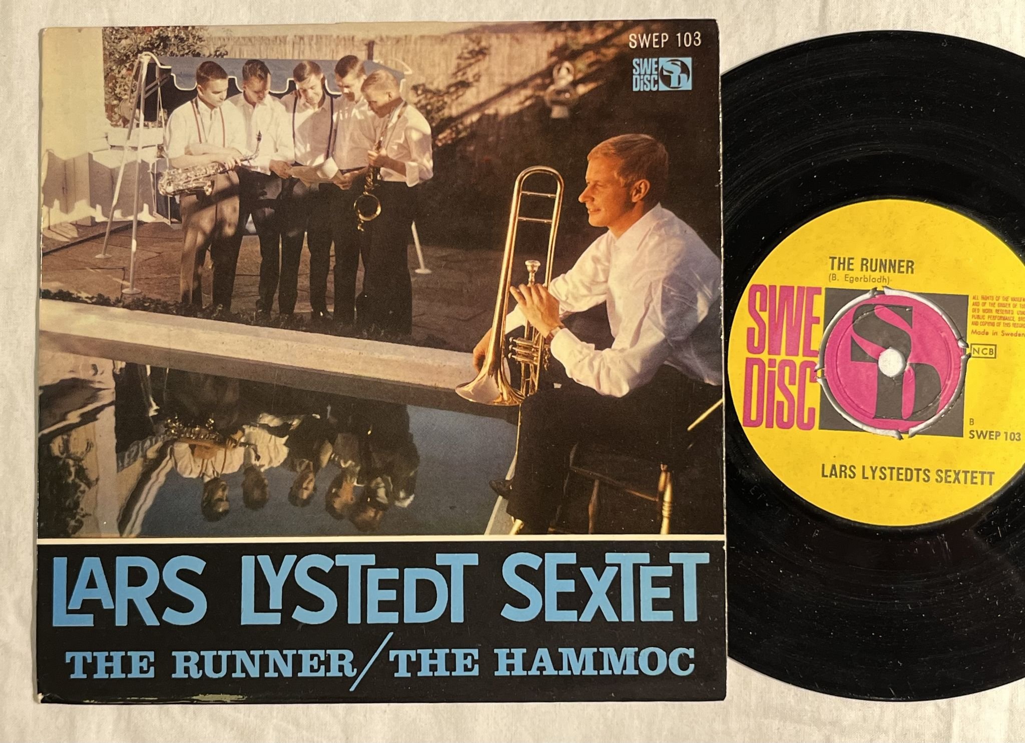 Omslagsbild för skivan LARS LYSTEDT SEXTET the runner 7" -63 Swe SWEDISC SWEP 103 *** RARE JAZZ 45 ***