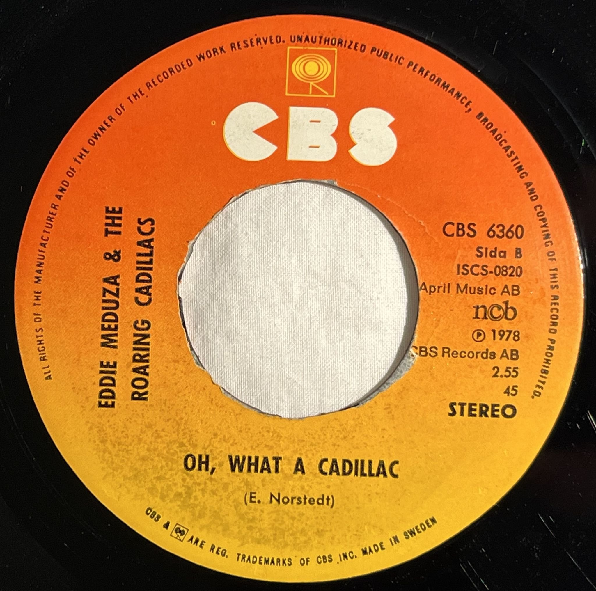 Omslagsbild för skivan EDDIE MEDUZA & THE ROARING CADILLACS punkjävlar 7" -78 Swe CBS 6360