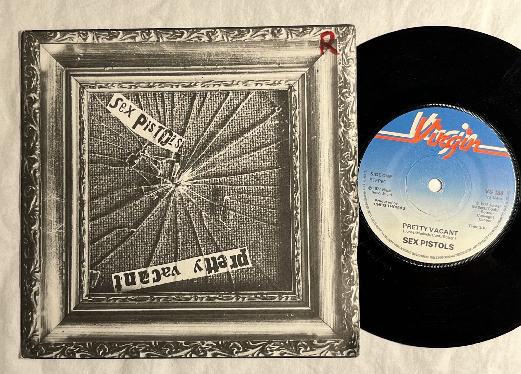 Omslagsbild för skivan SEX PISTOLS pretty vacant 7" 77 UK VIRGIN VS 184